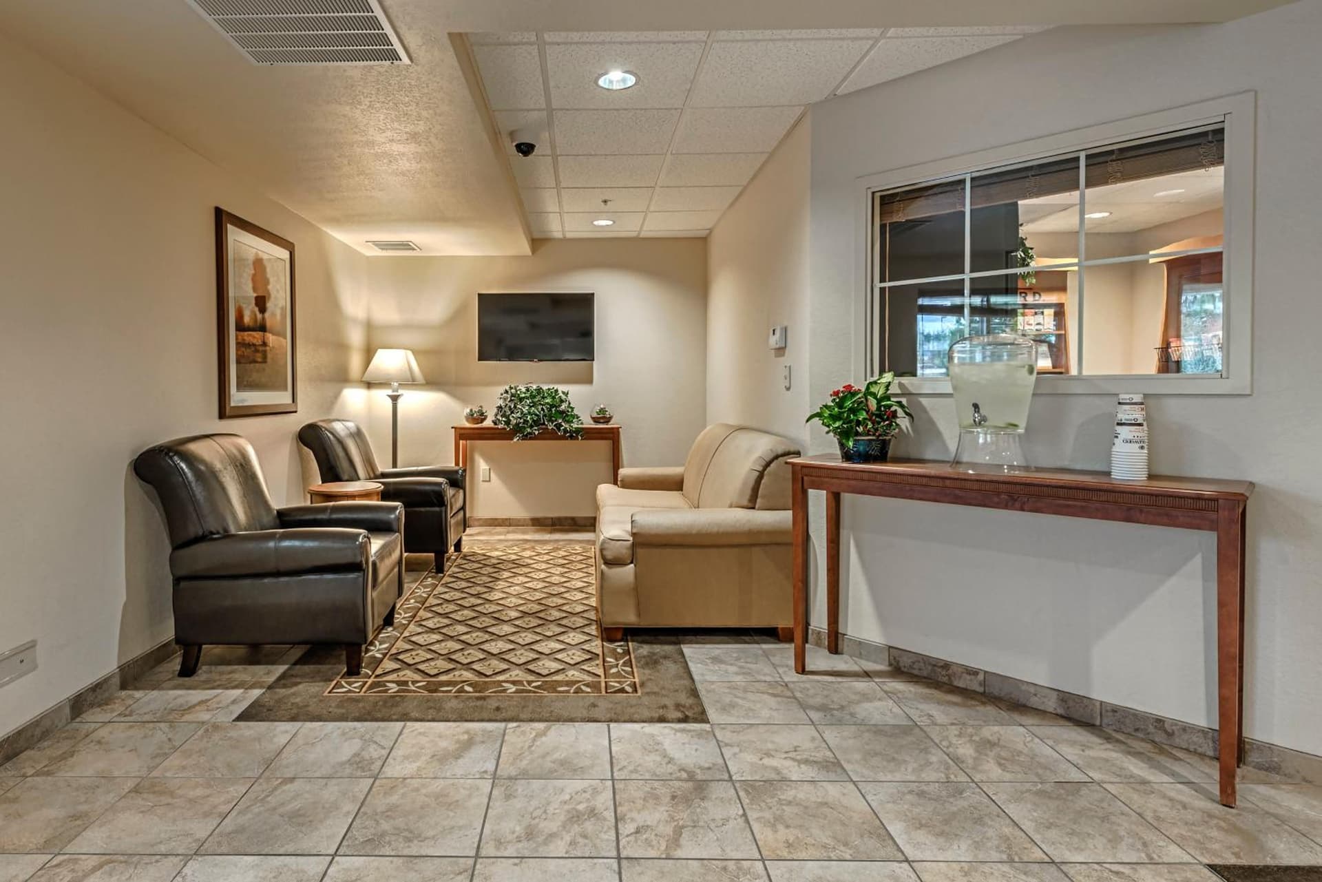 Candlewood Suites Oak Harbor by IHG gallery photo in Oak Harbor, WA — image 10