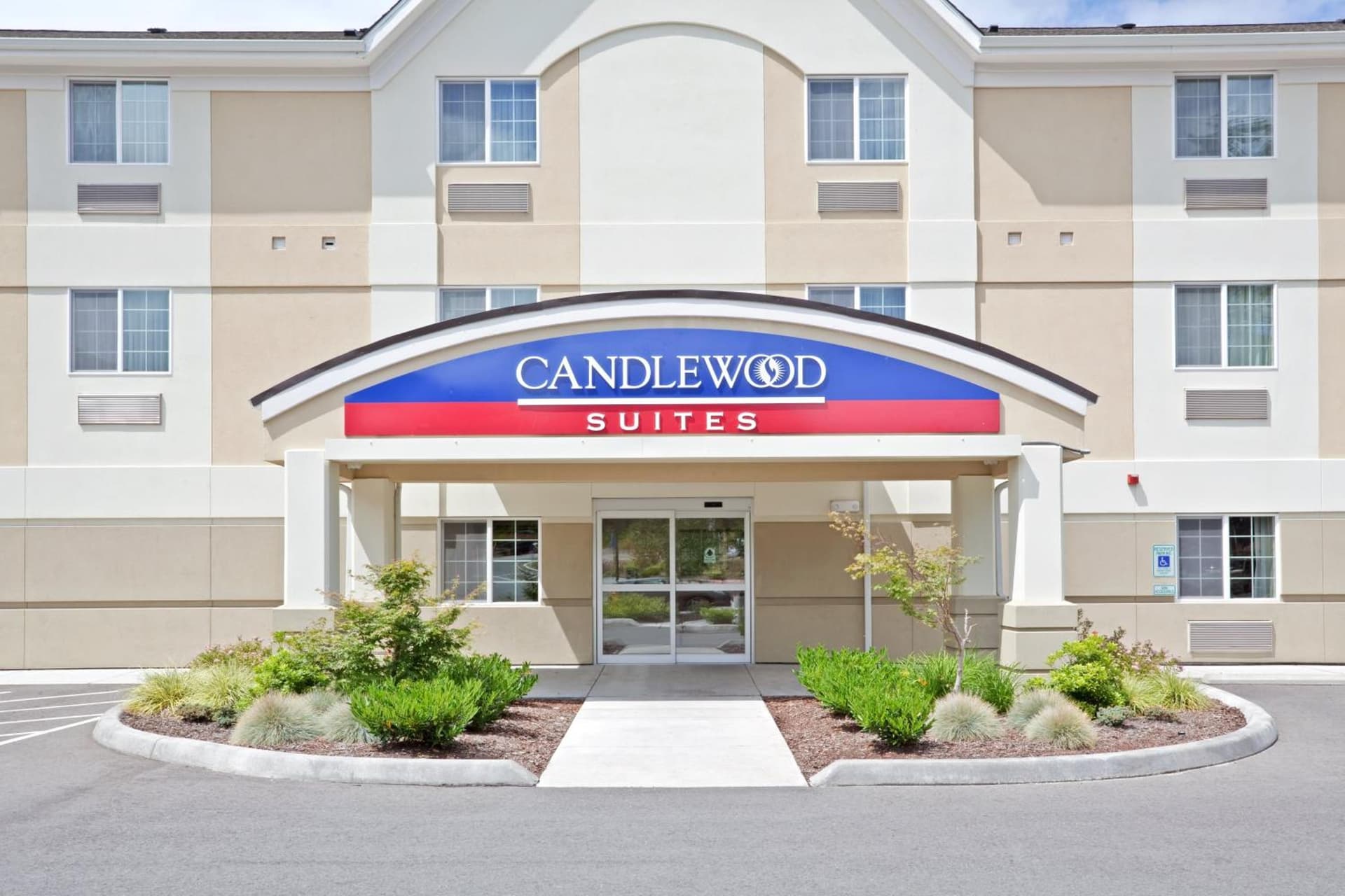 Candlewood Suites Oak Harbor by IHG gallery photo in Oak Harbor, WA — image 13