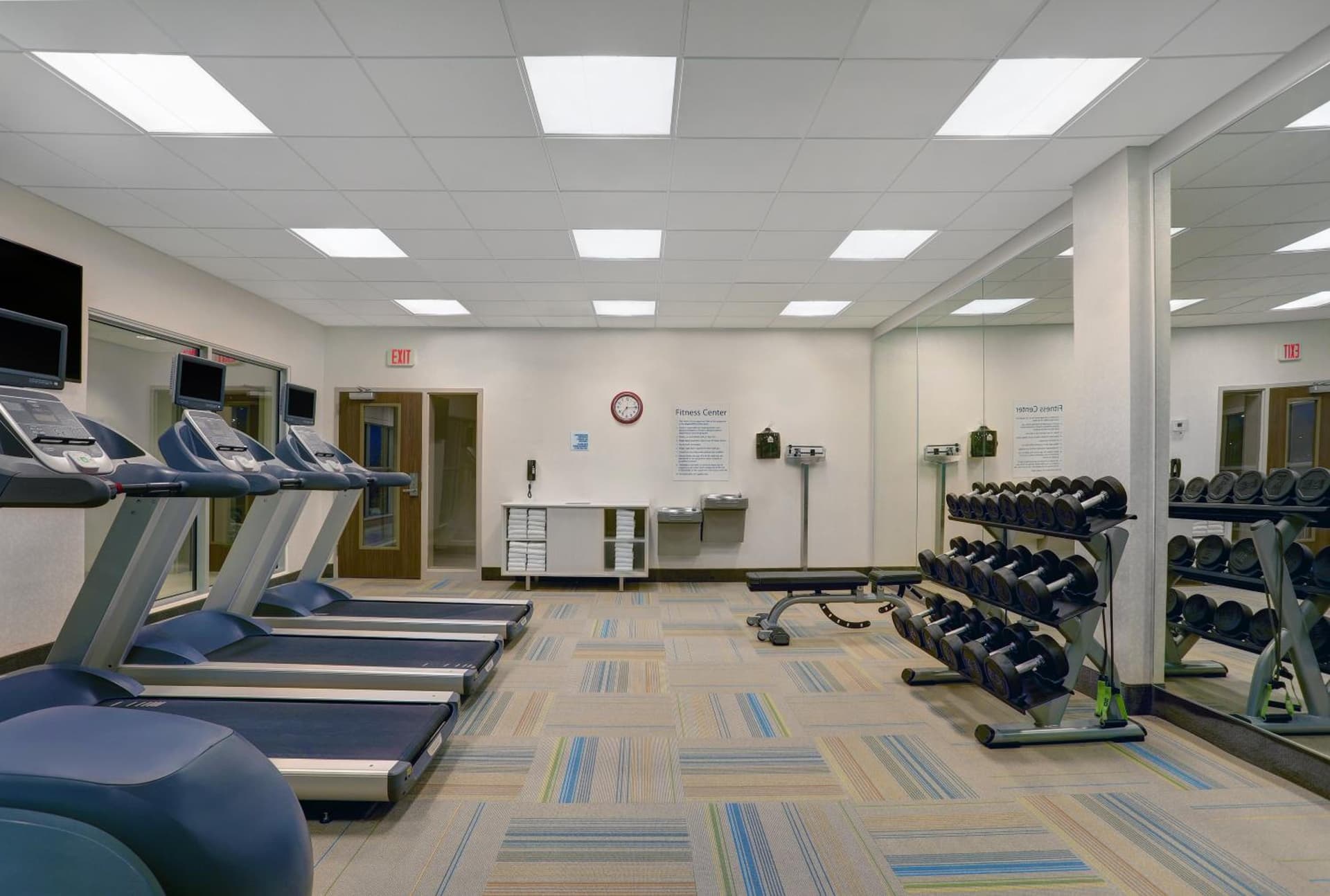 Holiday Inn Express & Suites - Lenexa - Overland Park Area by IHG gallery photo in Lenexa, KS — image 16