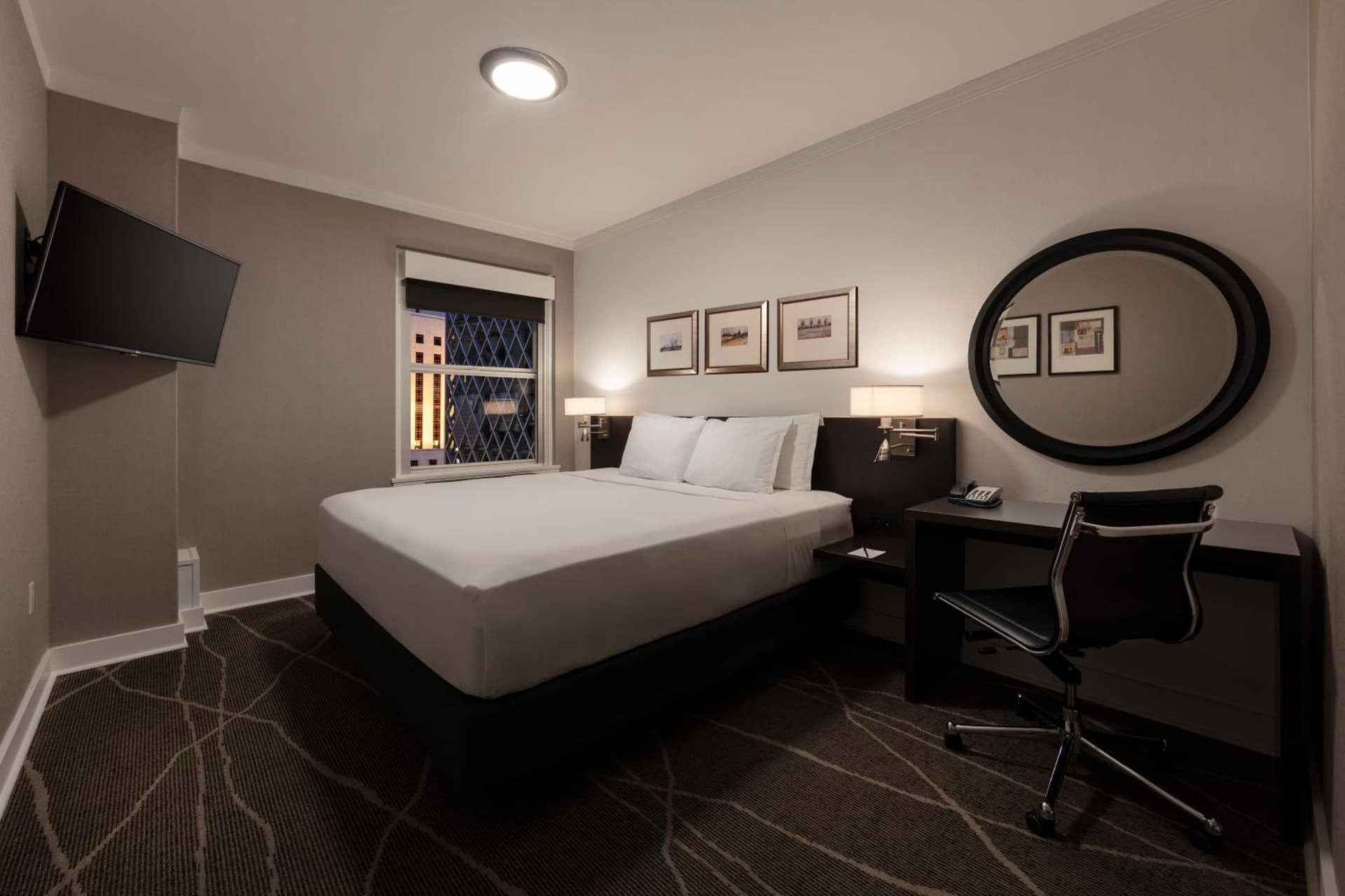 Executive Hotel Pacific gallery photo in Seattle, WA — image 32