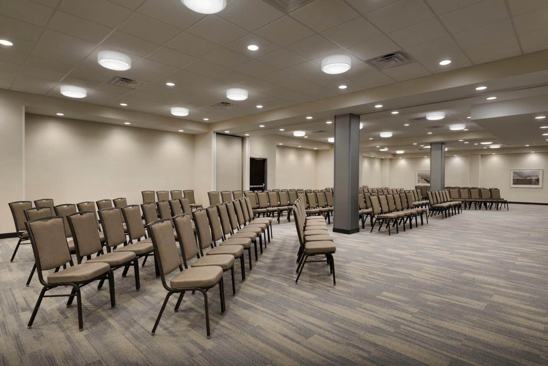 Holiday Inn & Suites Duluth-Downtown by IHG gallery photo in Duluth, MN — image 50