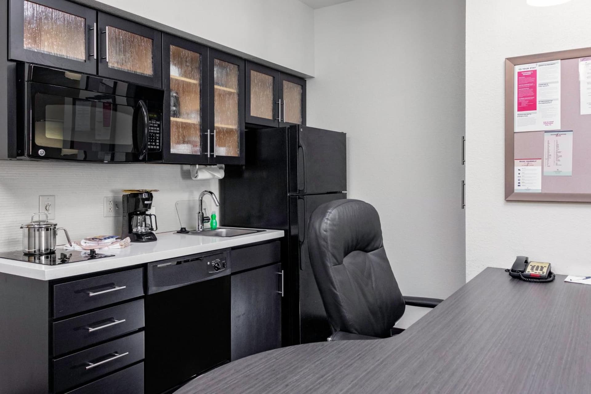 Candlewood Suites Warner Robins by IHG gallery photo in Warner Robins, GA — image 14