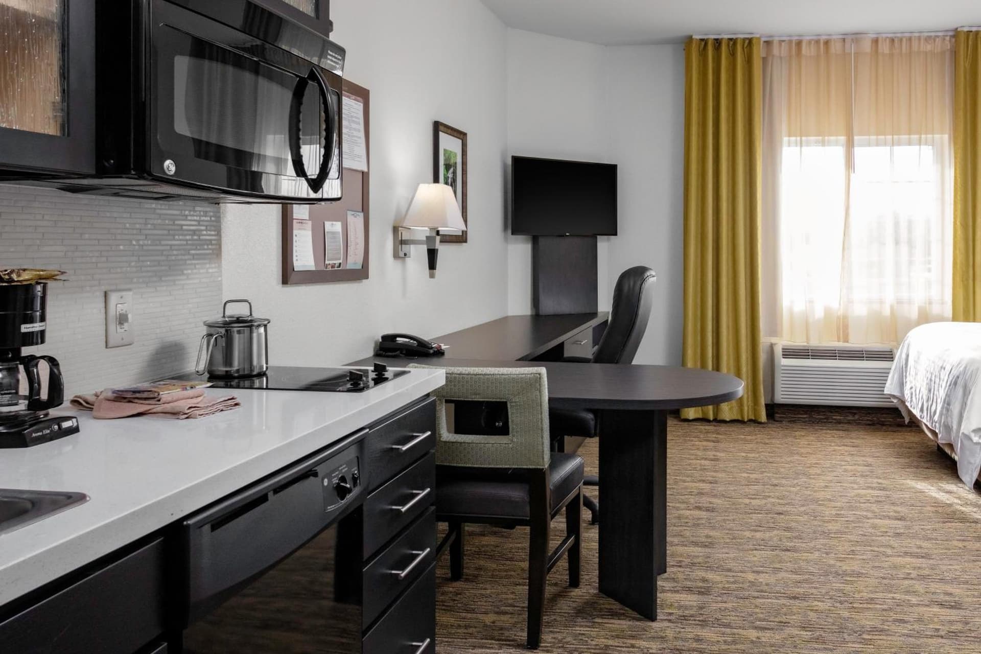 Candlewood Suites Warner Robins by IHG gallery photo in Warner Robins, GA — image 5