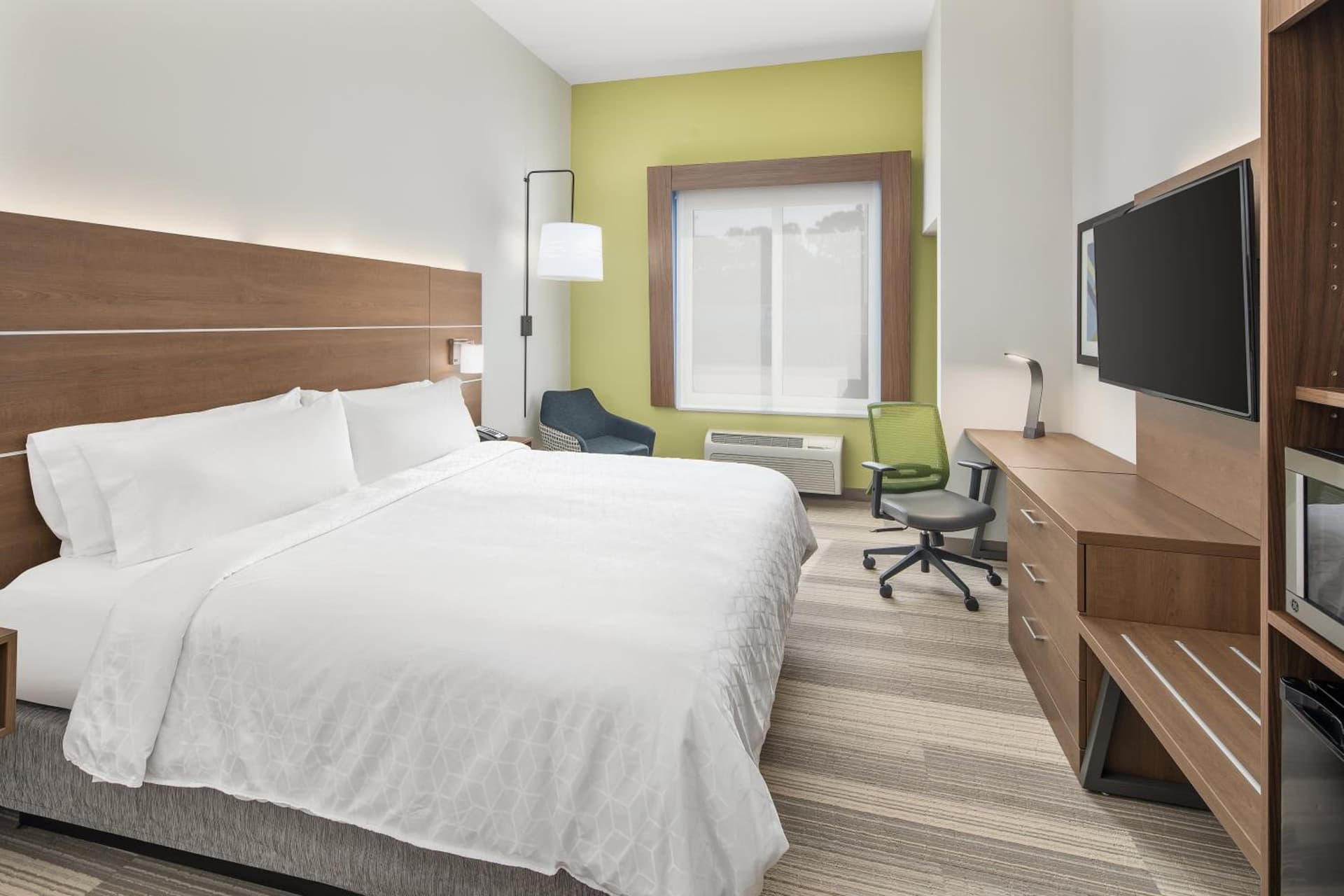 Holiday Inn Express Hotel & Suites Palm Bay by IHG gallery photo in Palm Bay, FL — image 10