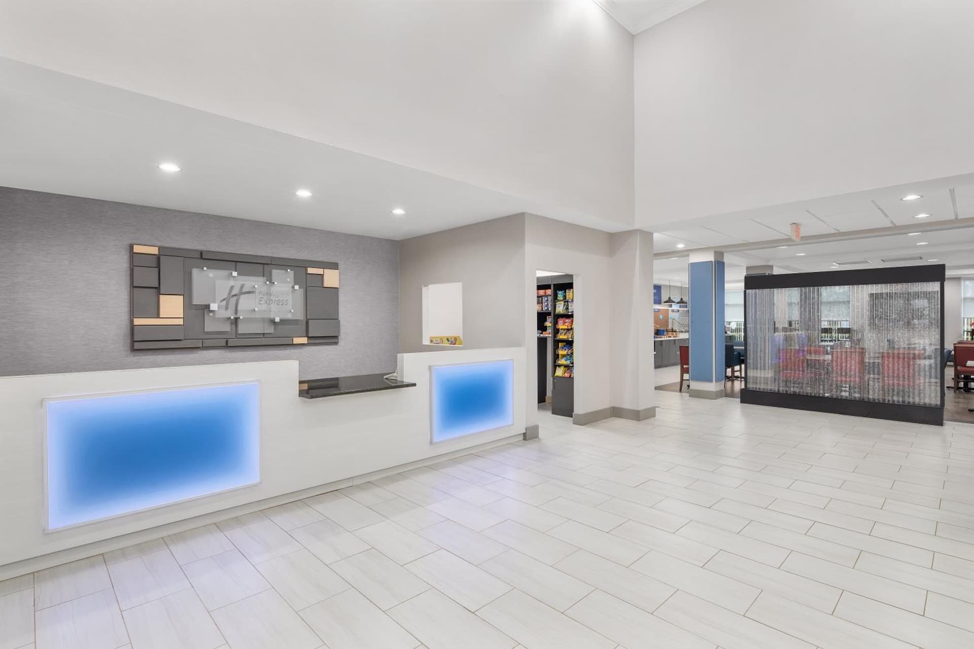 Holiday Inn Express Hotel & Suites Palm Bay by IHG gallery photo in Palm Bay, FL — image 15