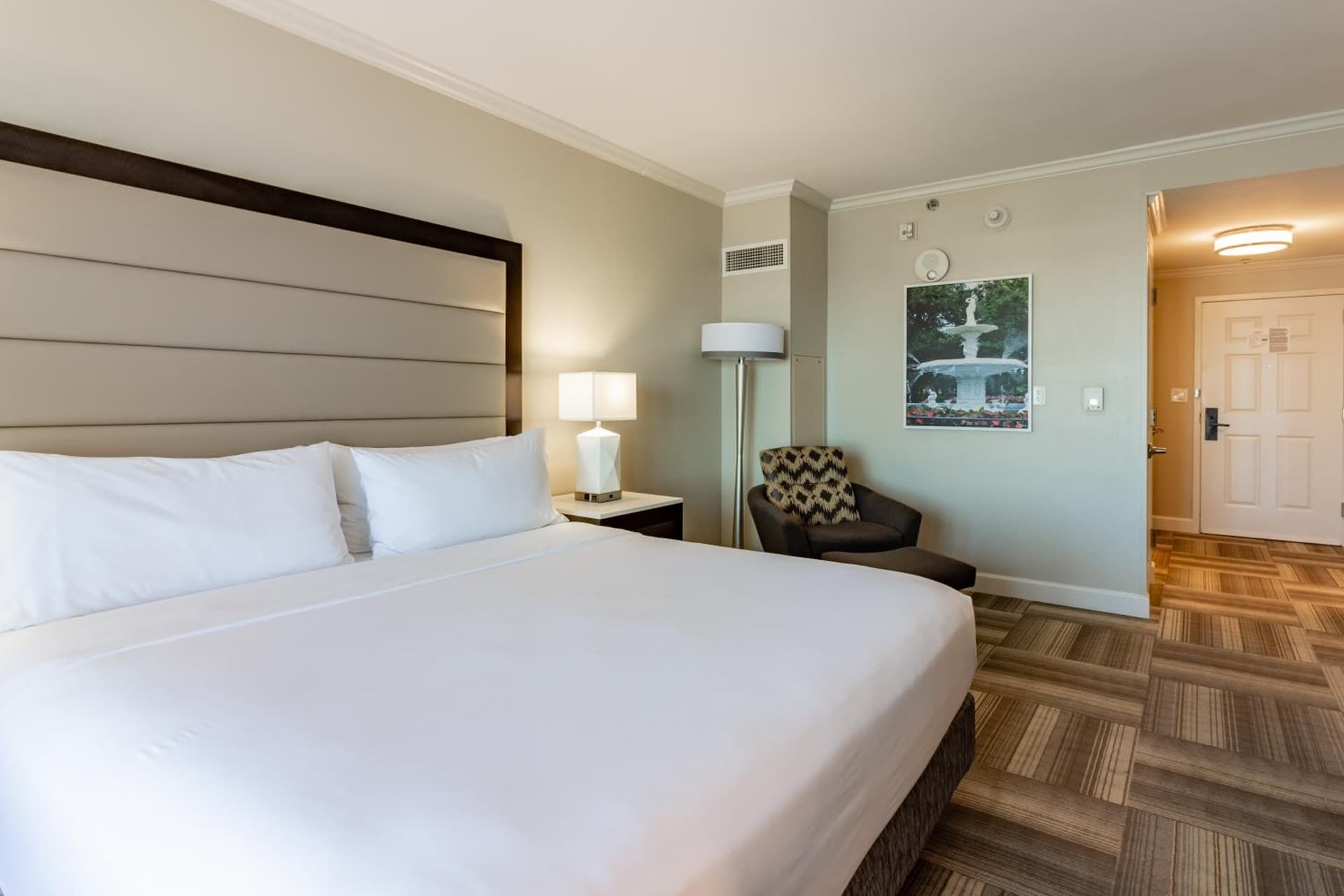 Holiday Inn Express Savannah - Historic District gallery photo in Savannah, GA — image 35