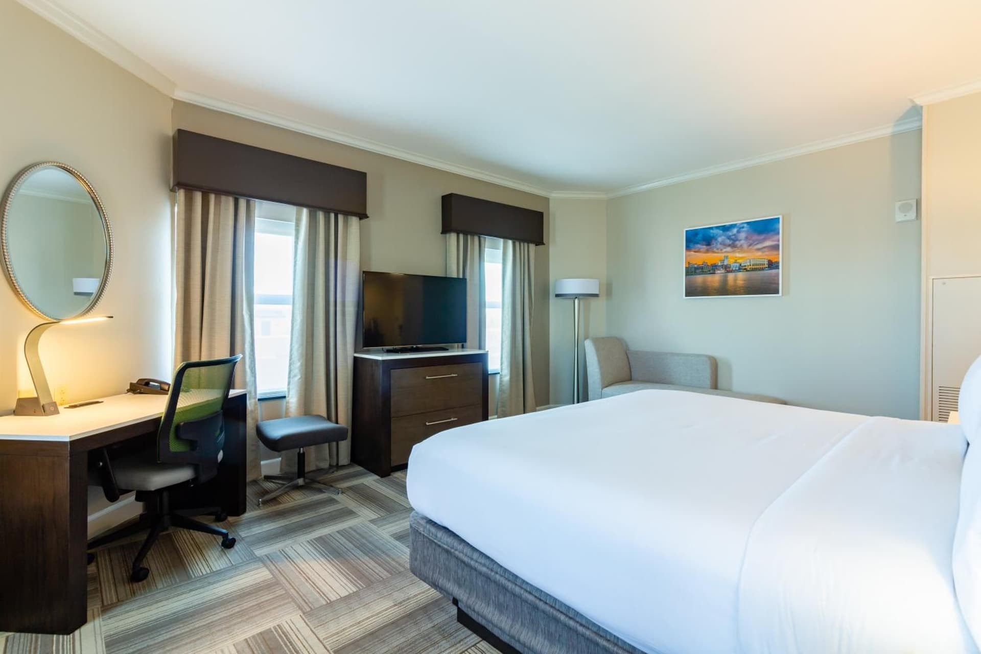 Holiday Inn Express Savannah - Historic District gallery photo in Savannah, GA — image 5