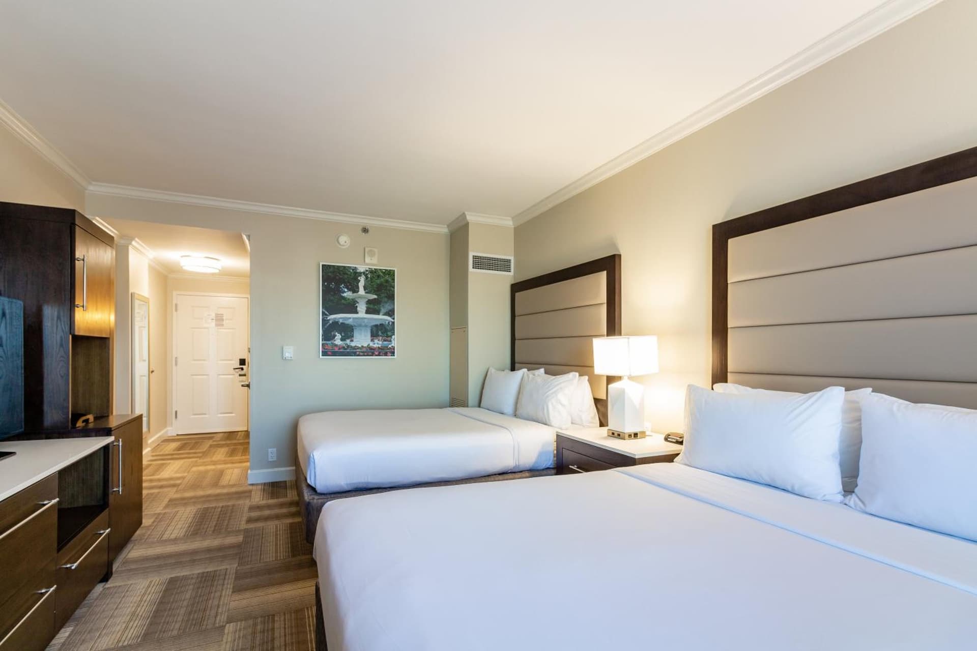Holiday Inn Express Savannah - Historic District gallery photo in Savannah, GA — image 47