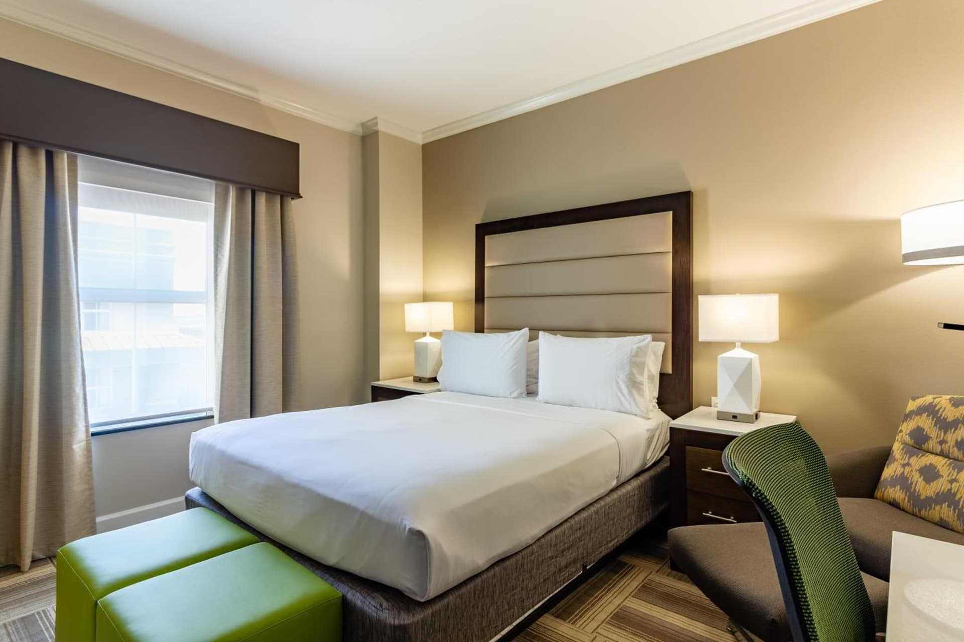 Holiday Inn Express Savannah - Historic District gallery photo in Savannah, GA — image 16