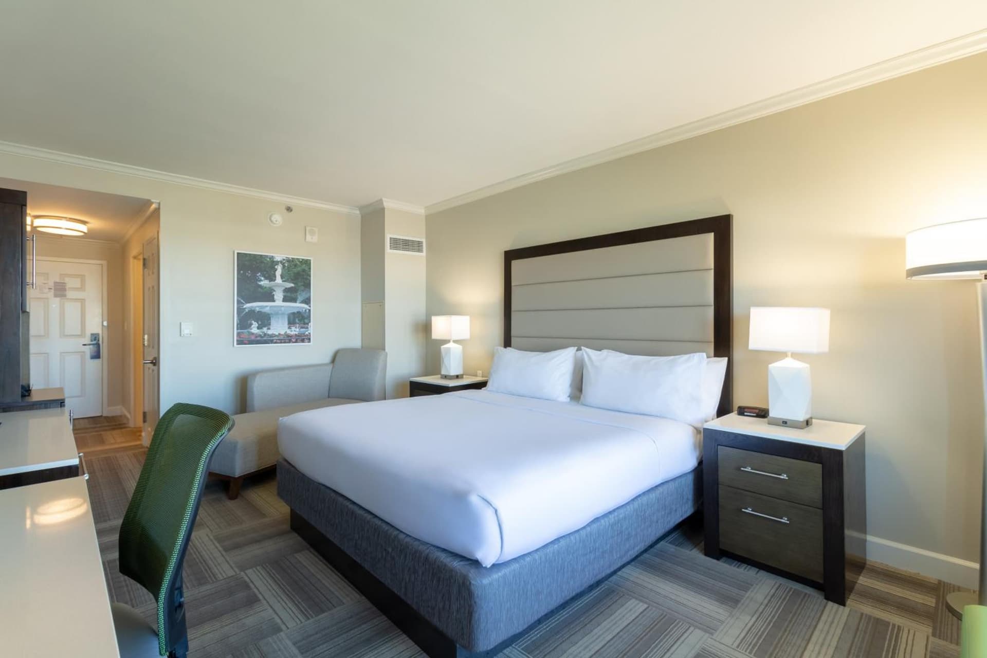 Holiday Inn Express Savannah - Historic District gallery photo in Savannah, GA — image 6