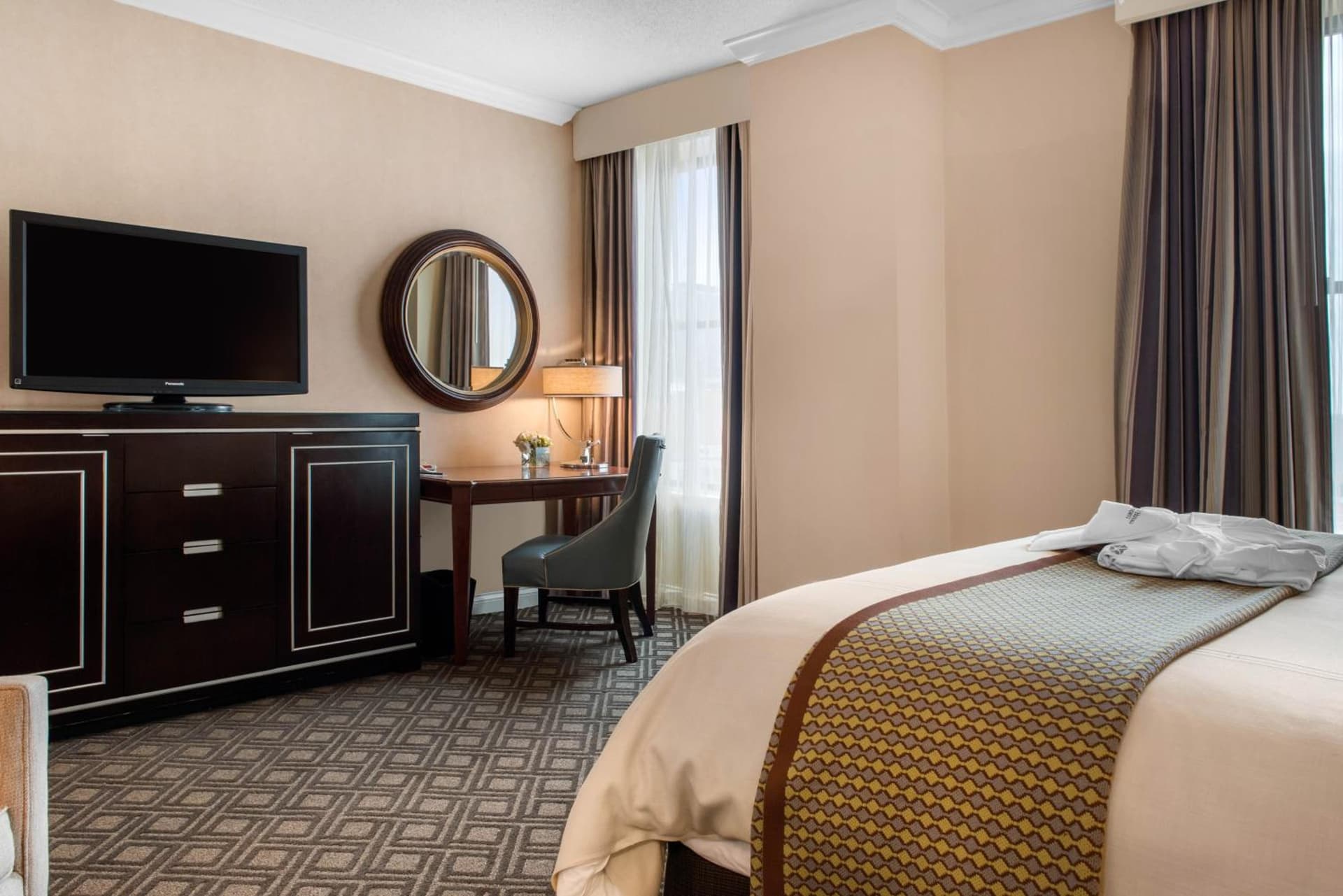 Omni Severin Hotel gallery photo in Indianapolis, IN — image 6