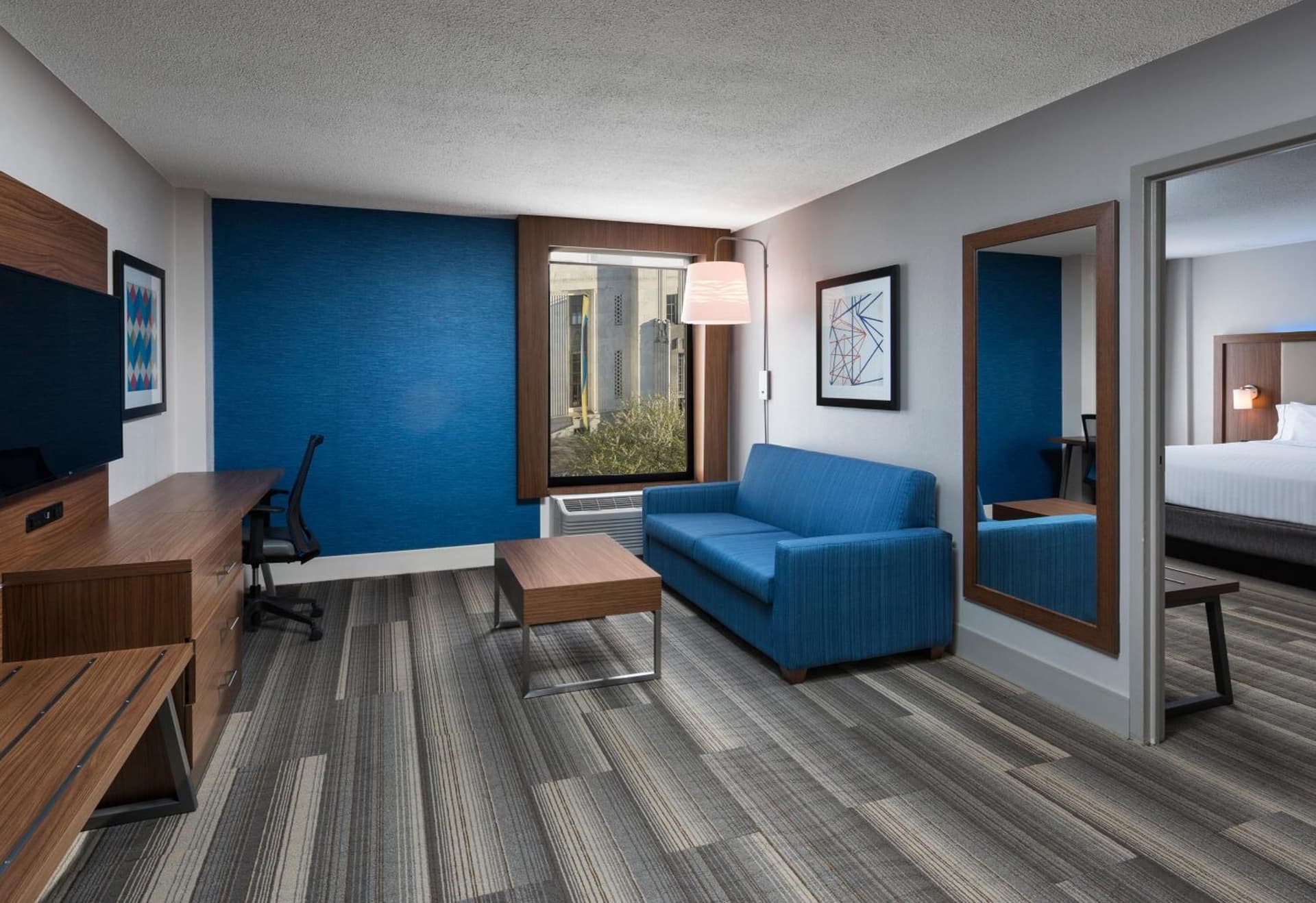 Holiday Inn Express Nashville-Downtown - Broadway by IHG gallery photo in Nashville, TN — image 26