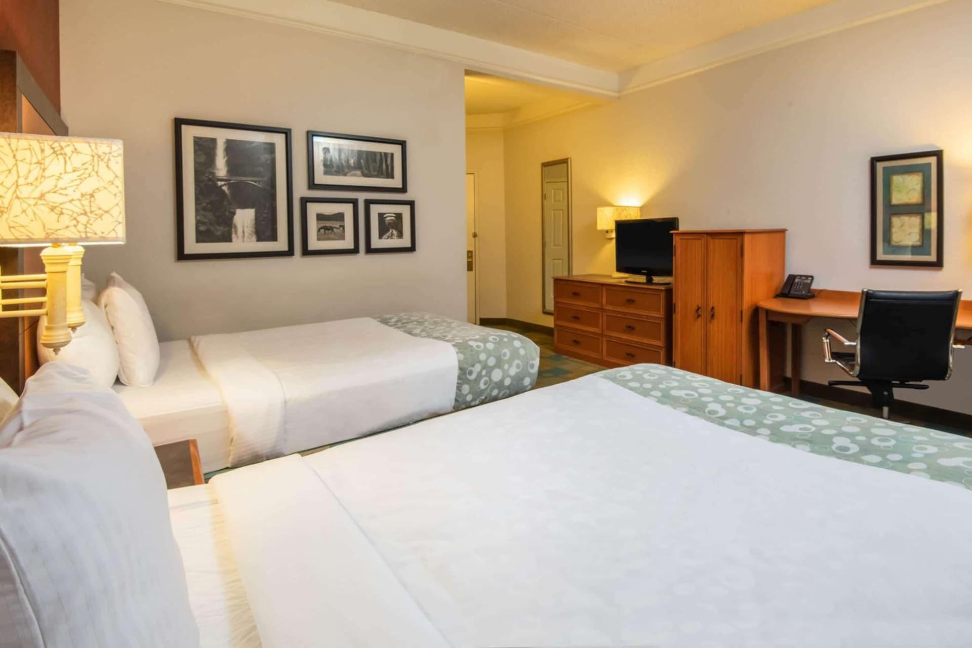 La Quinta Inn & Suites by Wyndham Colorado Springs South AP gallery photo in Colorado Springs, CO — image 62