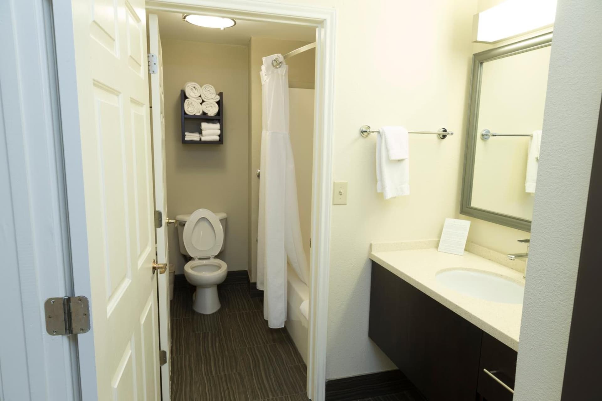 Staybridge Suites Indianapolis-Fishers by IHG gallery photo in Fishers, IN — image 39