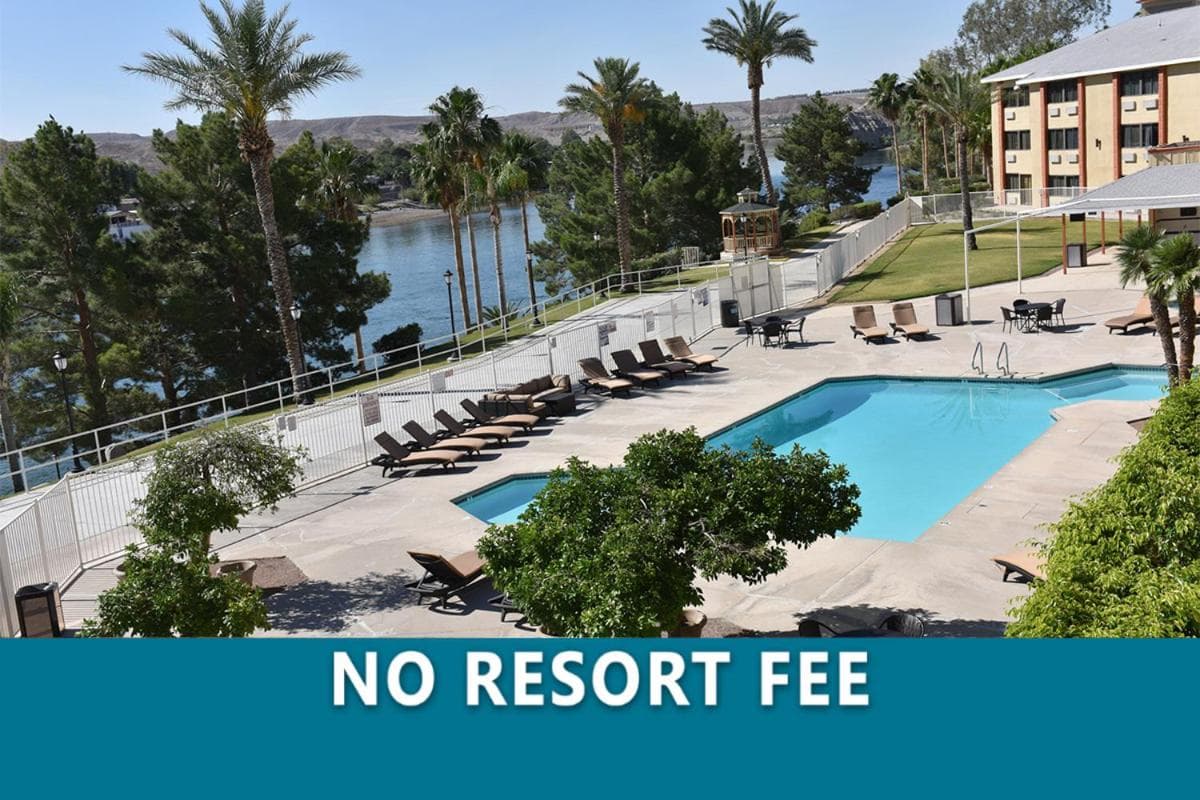 Laughlin River Lodge property views in Laughlin, NV — gallery photo 3