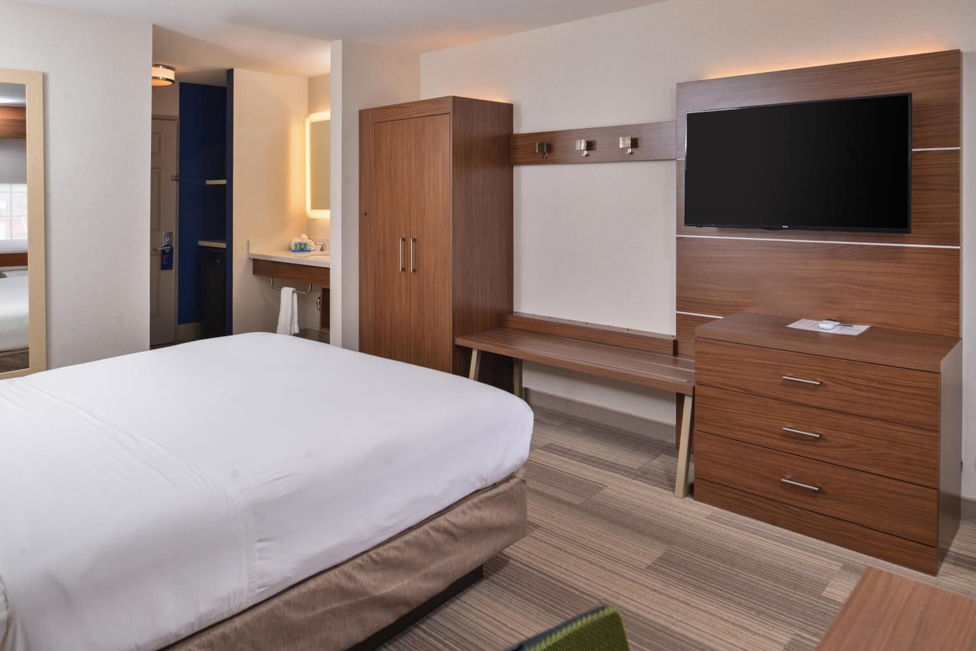 Holiday Inn Express Westley by IHG gallery photo in Westley, CA — image 30