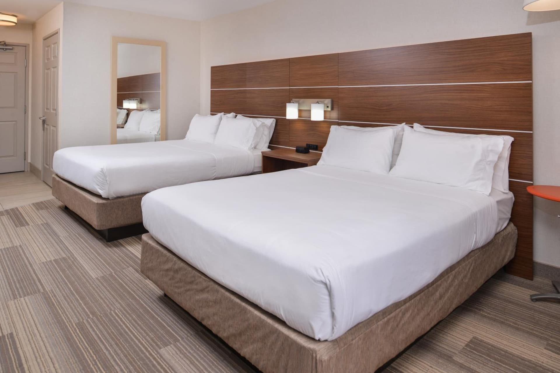 Holiday Inn Express Westley by IHG gallery photo in Westley, CA — image 24