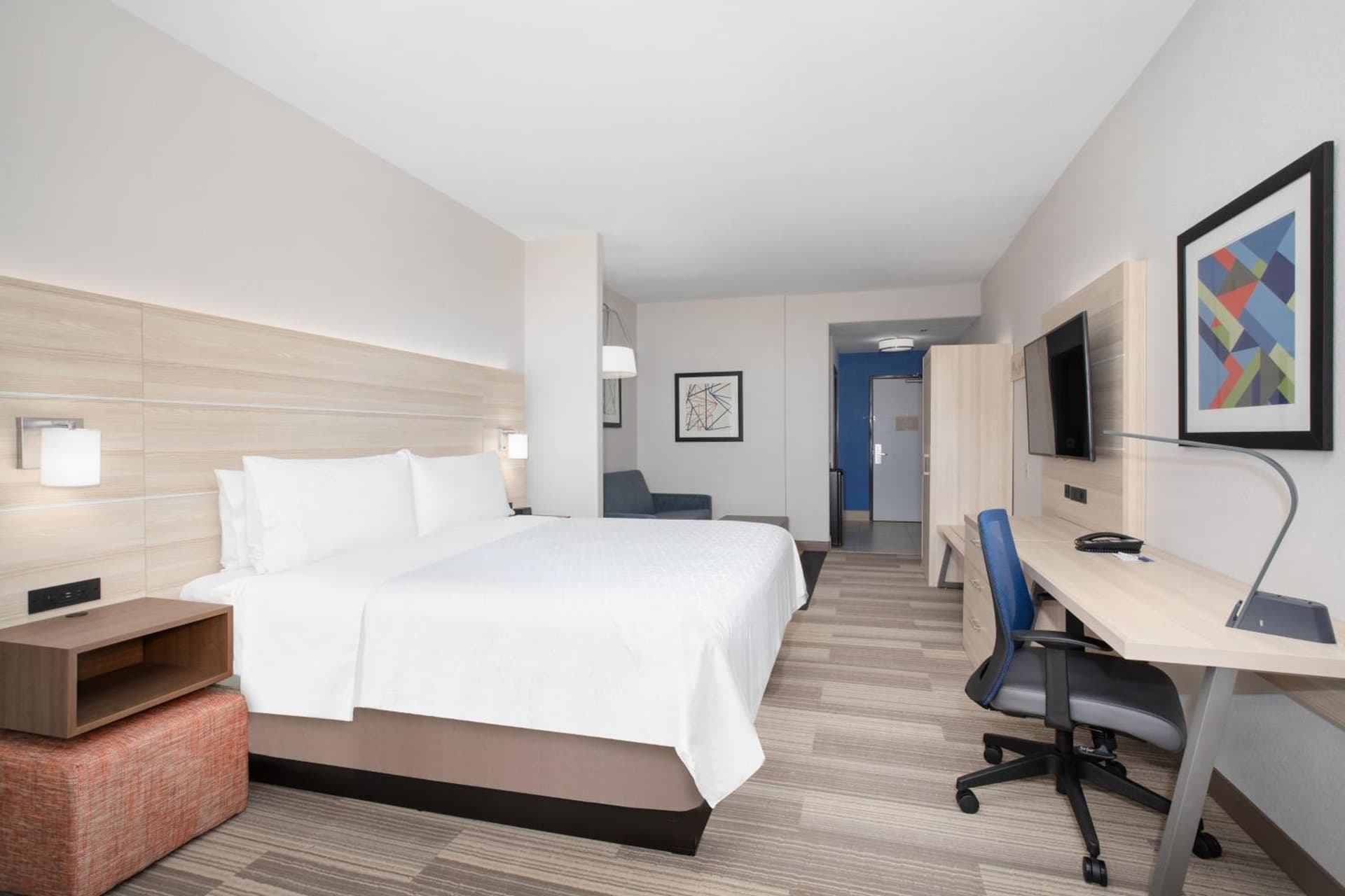 Holiday Inn Express & Suites Phoenix Glendale Dist by IHG gallery photo in Glendale, AZ — image 20