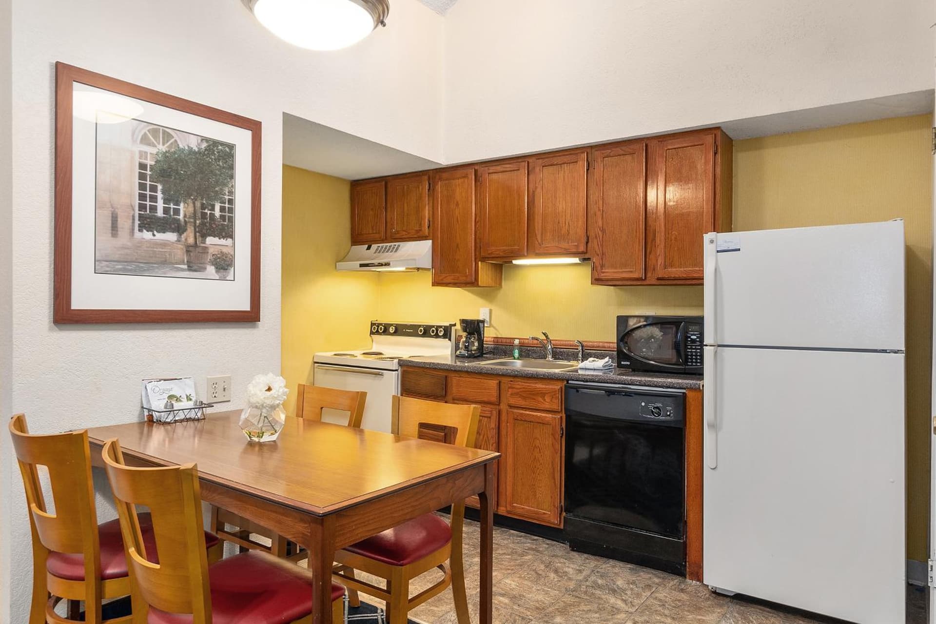 Residences at Daniel Webster gallery photo in Merrimack, NH — image 28