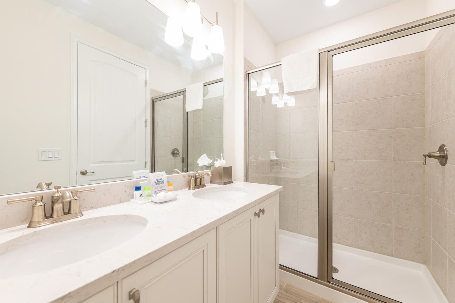 Margaritaville Cottages Orlando by Vstays with H2O Waterpark gallery photo in Kissimmee, FL — image 87