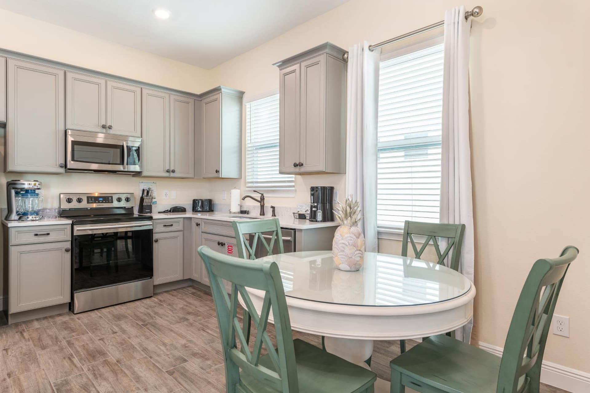 Margaritaville Cottages Orlando by Vstays with H2O Waterpark gallery photo in Kissimmee, FL — image 23