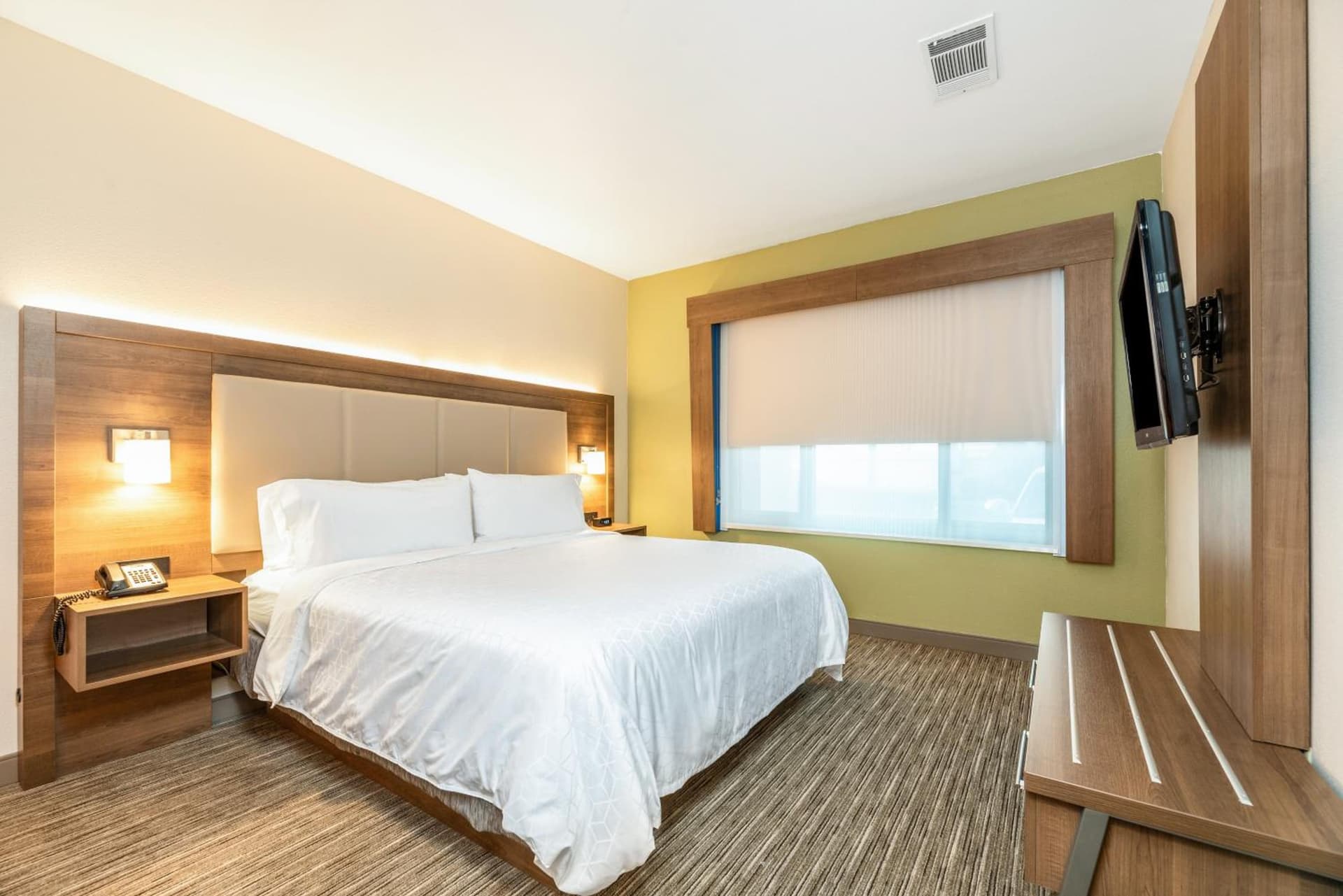 Holiday Inn Express Fremont - Milpitas Central by IHG gallery photo in Fremont, CA — image 72