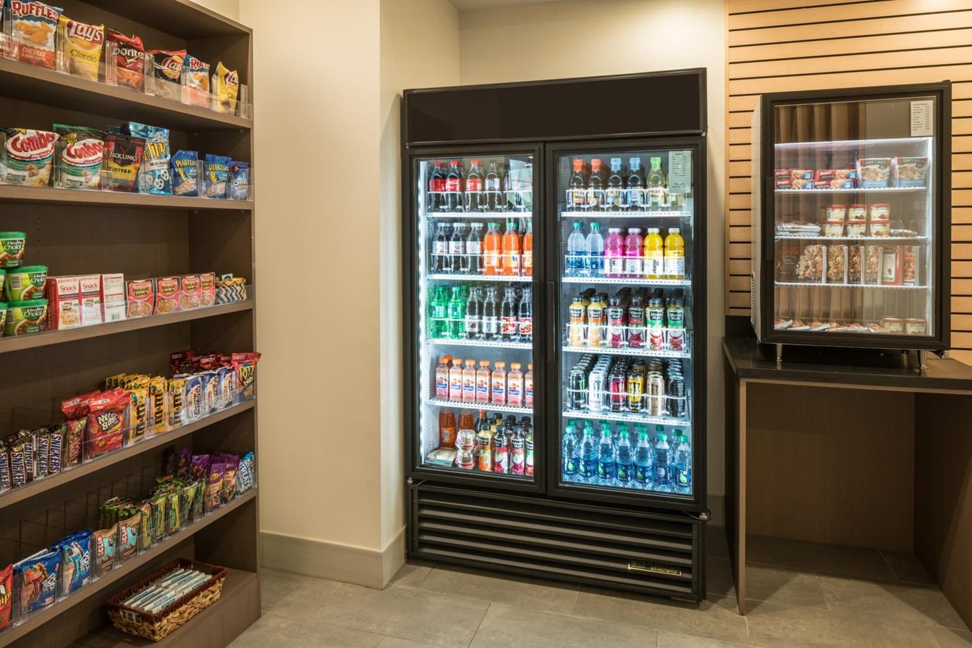 Holiday Inn Express & Suites Springfield by IHG gallery photo in Springfield, IL — image 30