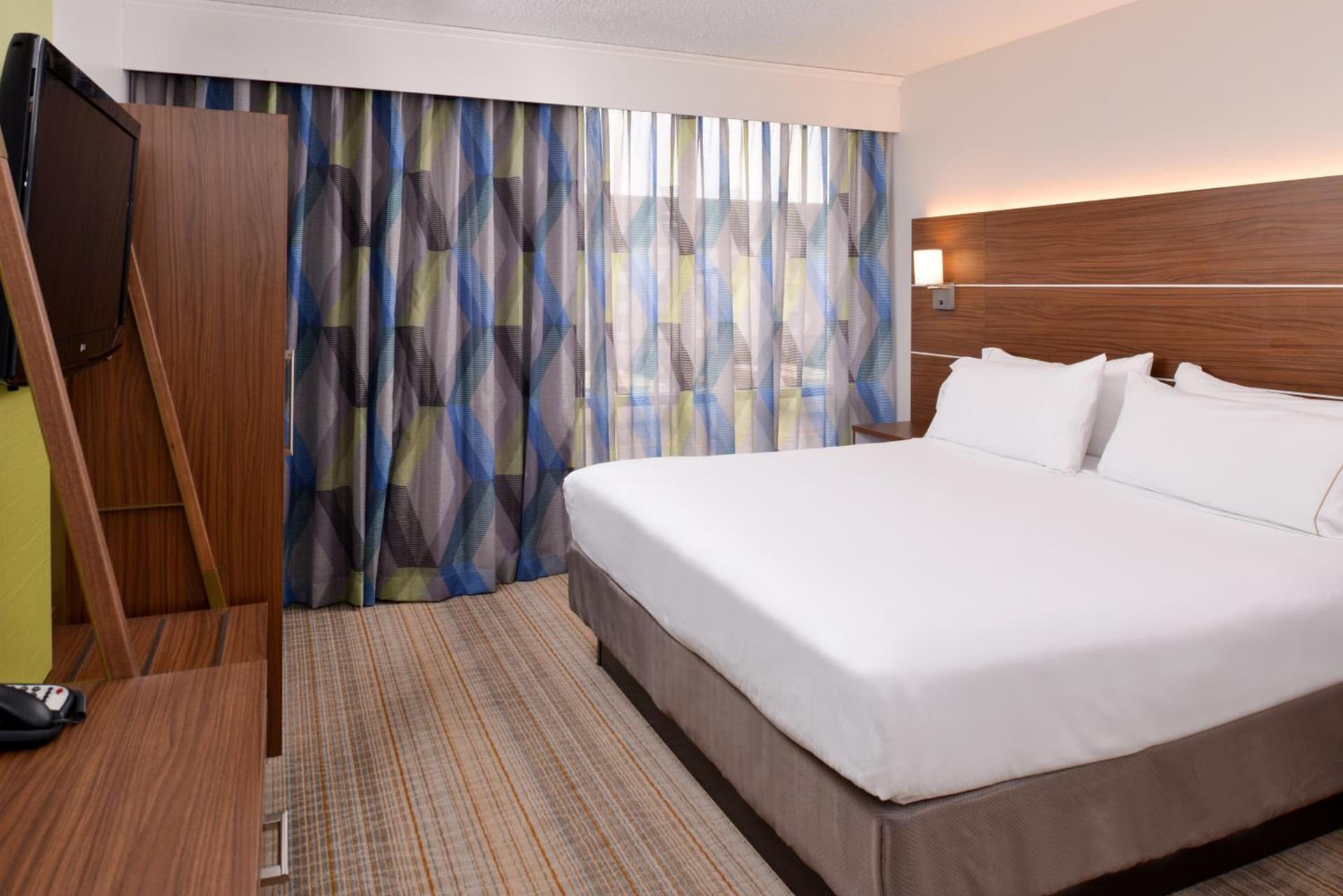 Holiday Inn Express & Suites Springfield by IHG gallery photo in Springfield, IL — image 22