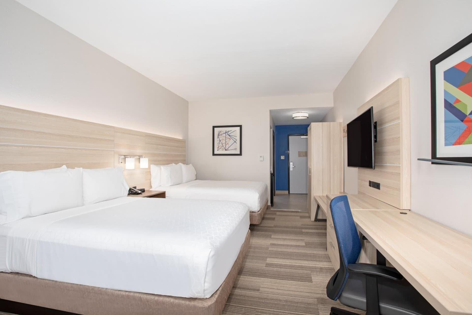 Holiday Inn Express & Suites Phoenix Glendale Dist by IHG gallery photo in Glendale, AZ — image 56