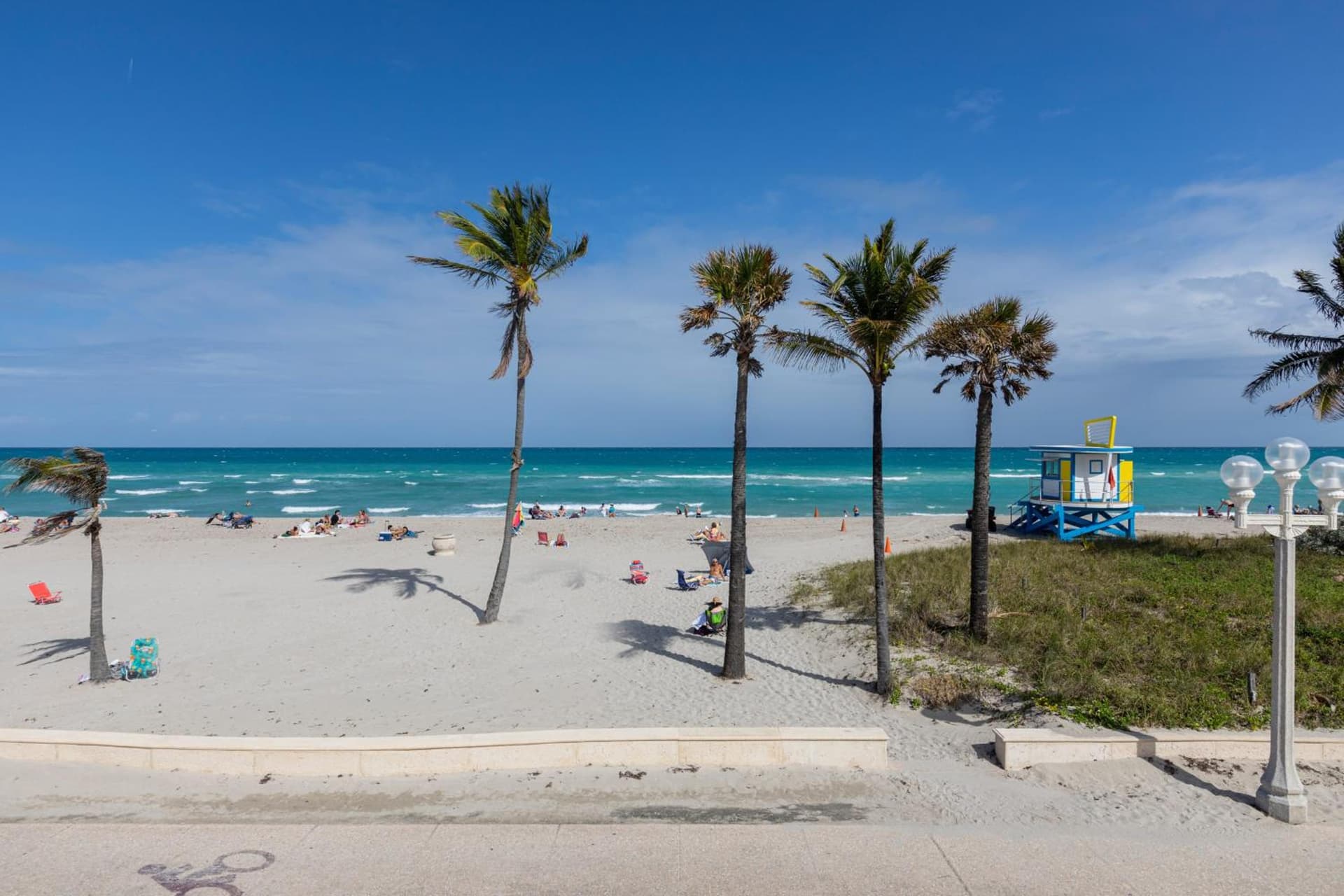 Ocean Villas interior in Hollywood, FL — gallery photo 2