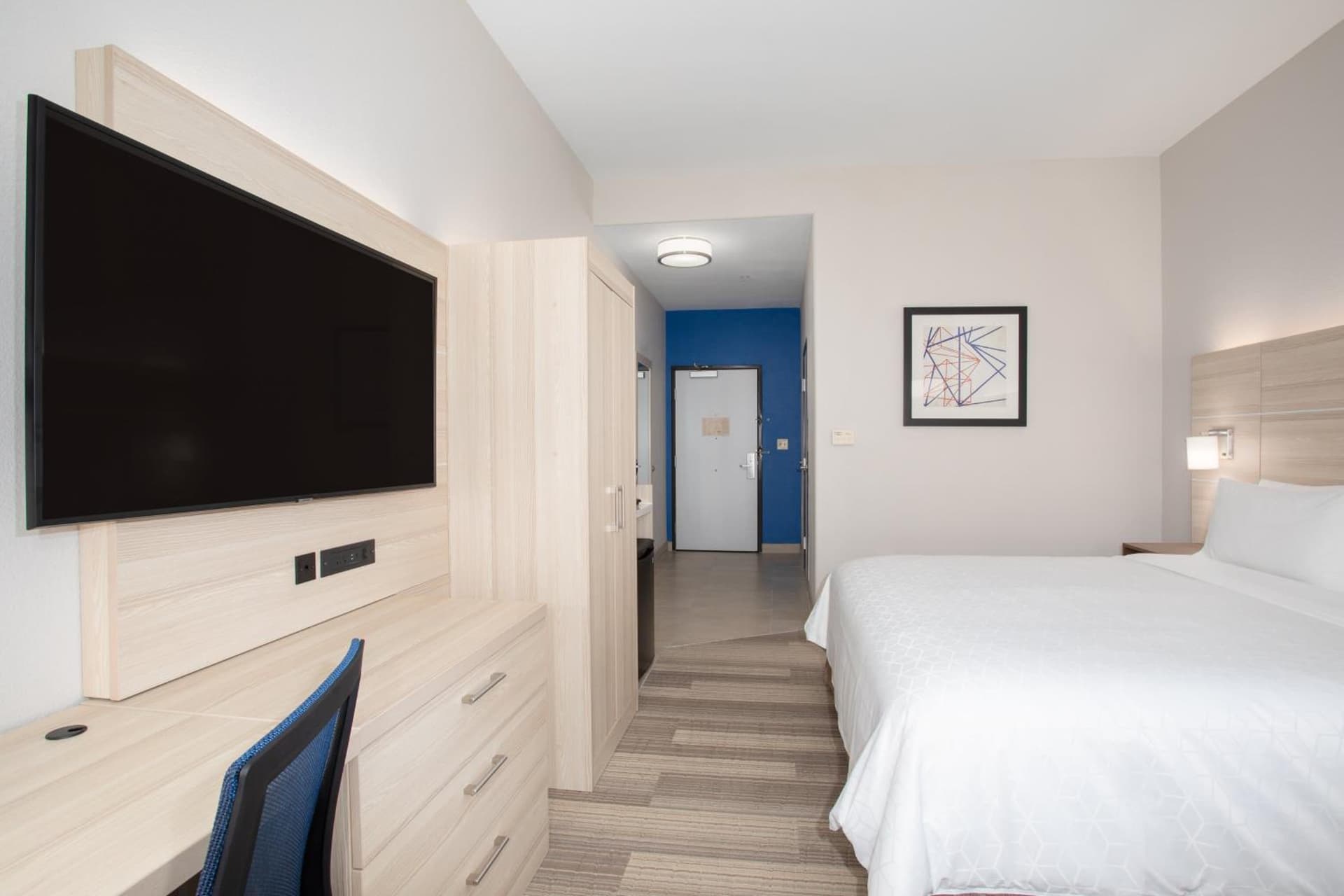 Holiday Inn Express & Suites Phoenix Glendale Dist by IHG gallery photo in Glendale, AZ — image 16