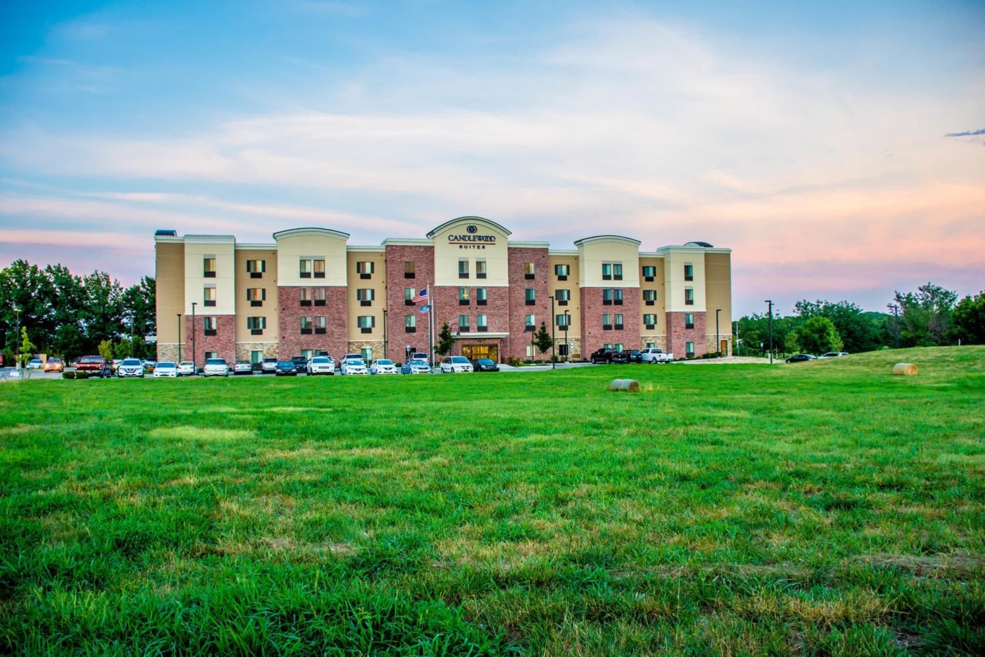 Candlewood Suites Overland Park W 135th St by IHG gallery photo in Overland Park, KS — image 7