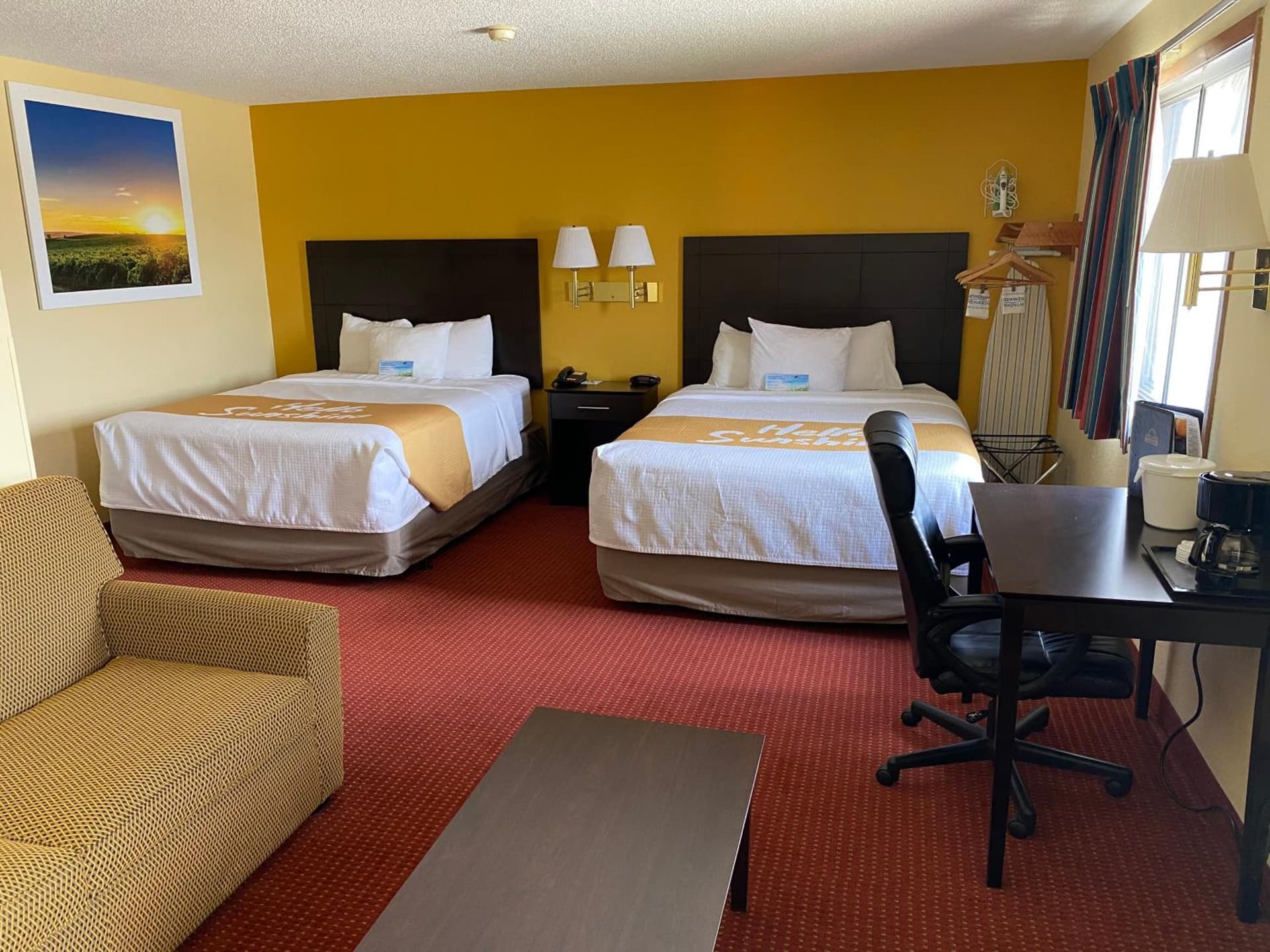 Days Inn & Suites by Wyndham Des Moines Airport gallery photo in Des Moines, IA — image 56