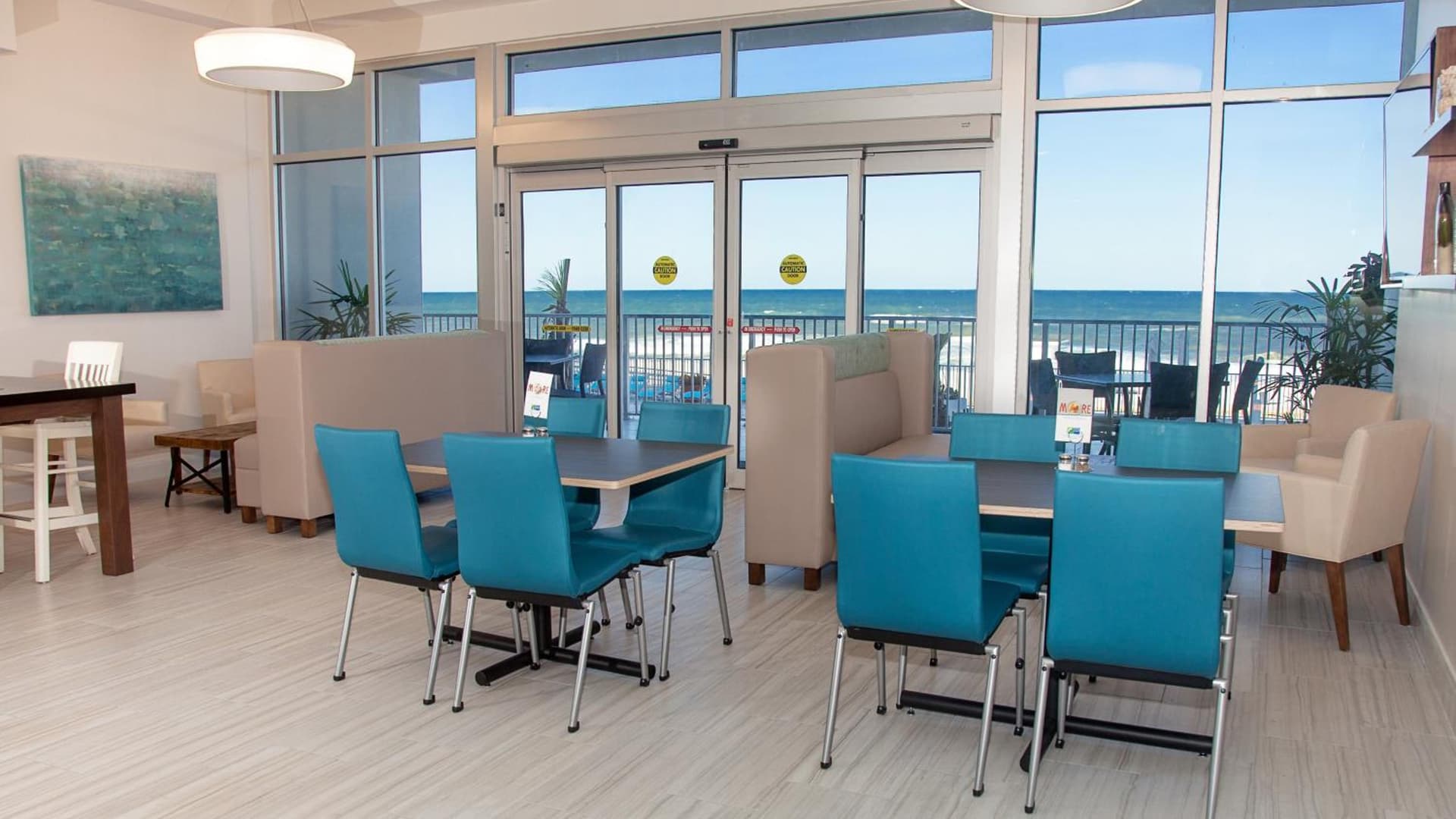 Holiday Inn Express & Suites Panama City Beach - Beachfront by IHG gallery photo in Panama City Beach, FL — image 64