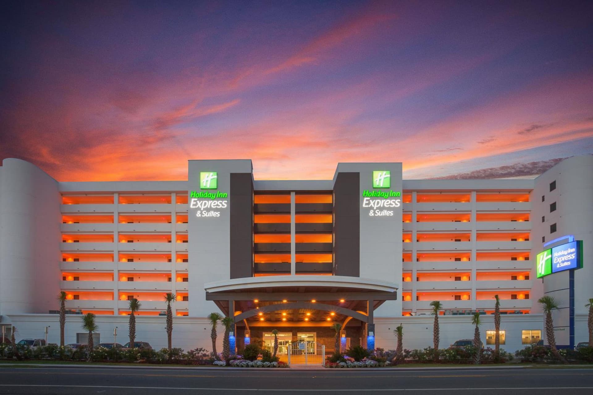 Holiday Inn Express & Suites Panama City Beach - Beachfront by IHG gallery photo in Panama City Beach, FL — image 82