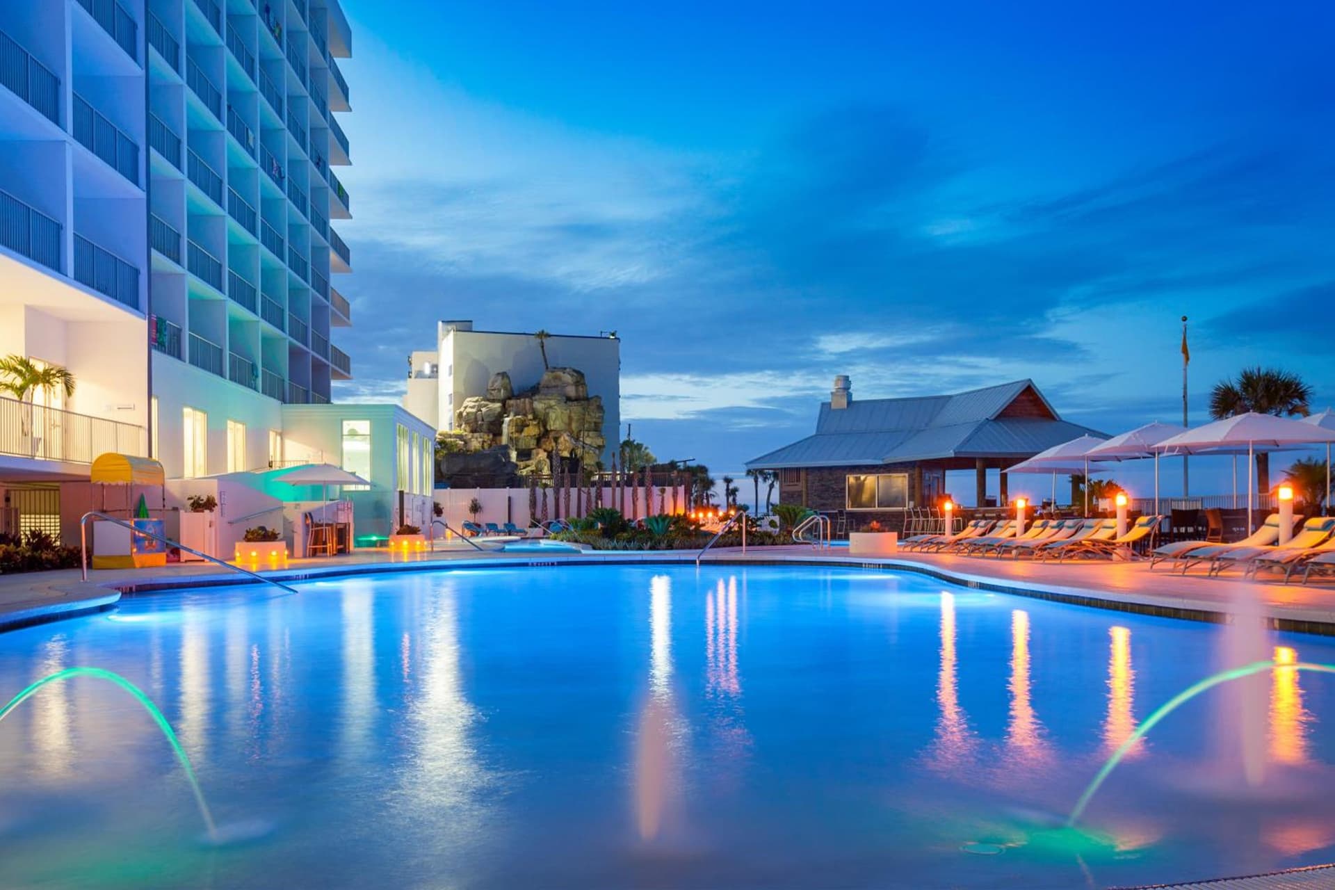 Holiday Inn Express & Suites Panama City Beach - Beachfront by IHG gallery photo in Panama City Beach, FL — image 98