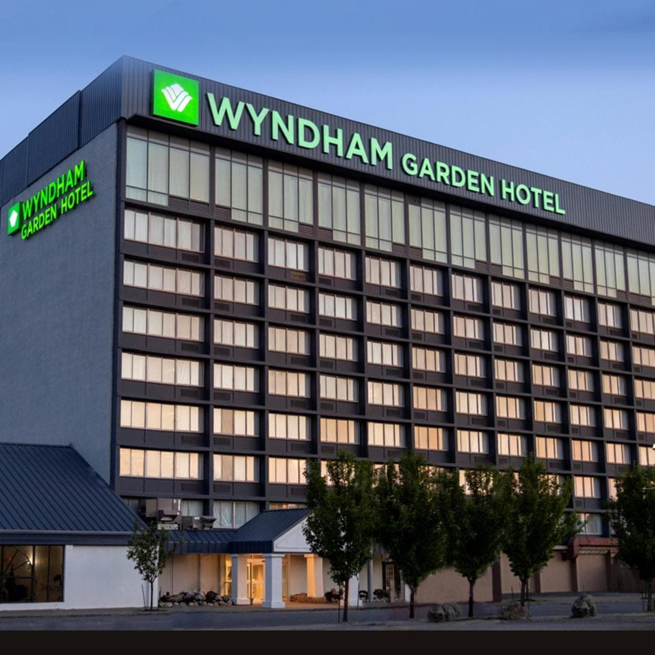 Wyndham Garden at Niagara Falls featured exterior or lobby in Niagara Falls, NY — similar hotel