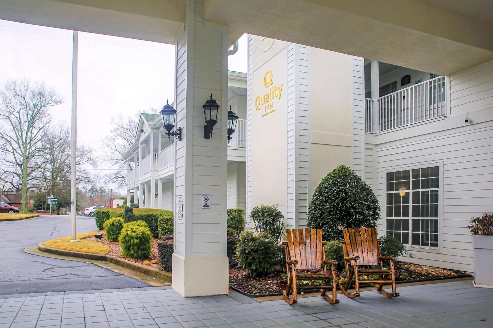 Quality Inn Fayetteville Near Historic Downtown Square featured exterior or lobby in Fayetteville, GA — similar hotel
