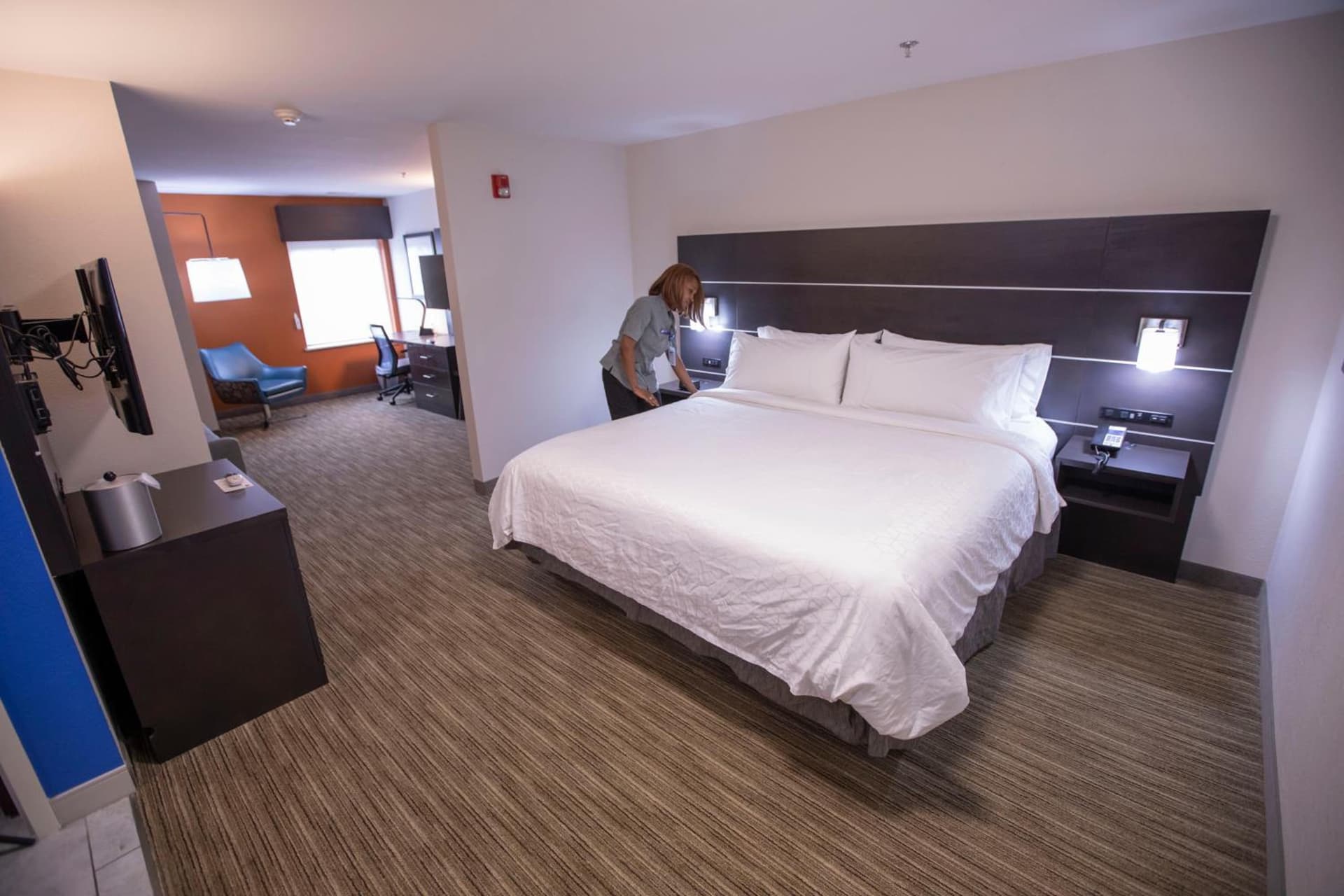 Holiday Inn Express & Suites Locust Grove by IHG property views in Locust Grove, GA — gallery photo 3
