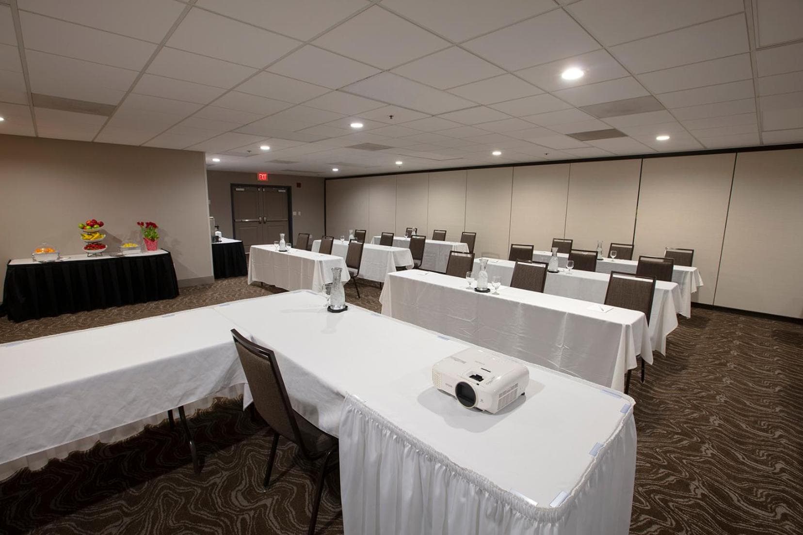 Country Inn & Suites by Radisson, Fargo, ND gallery photo in Fargo, ND — image 18