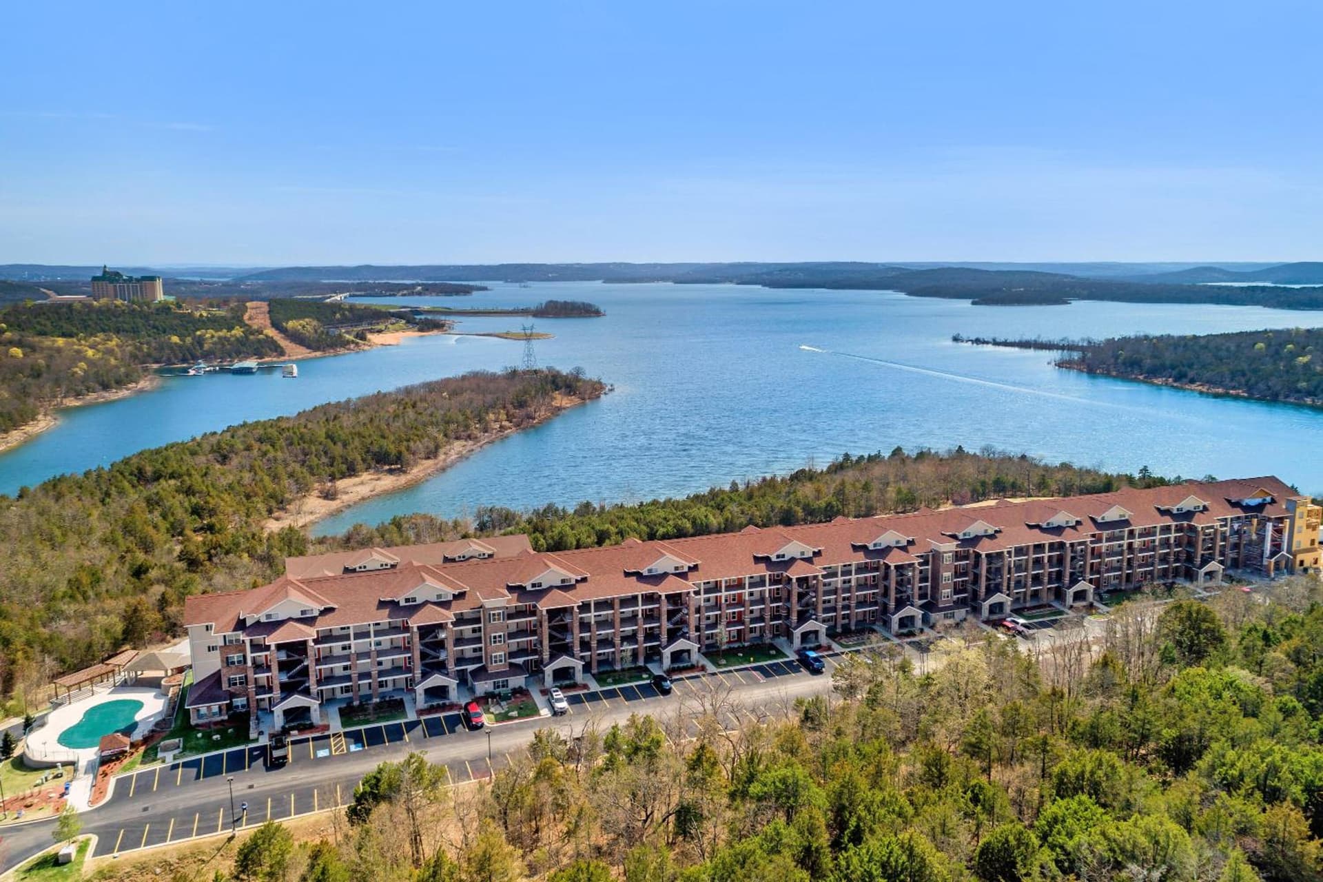 Majestic at Table Rock property views in Branson, MO — gallery photo 3
