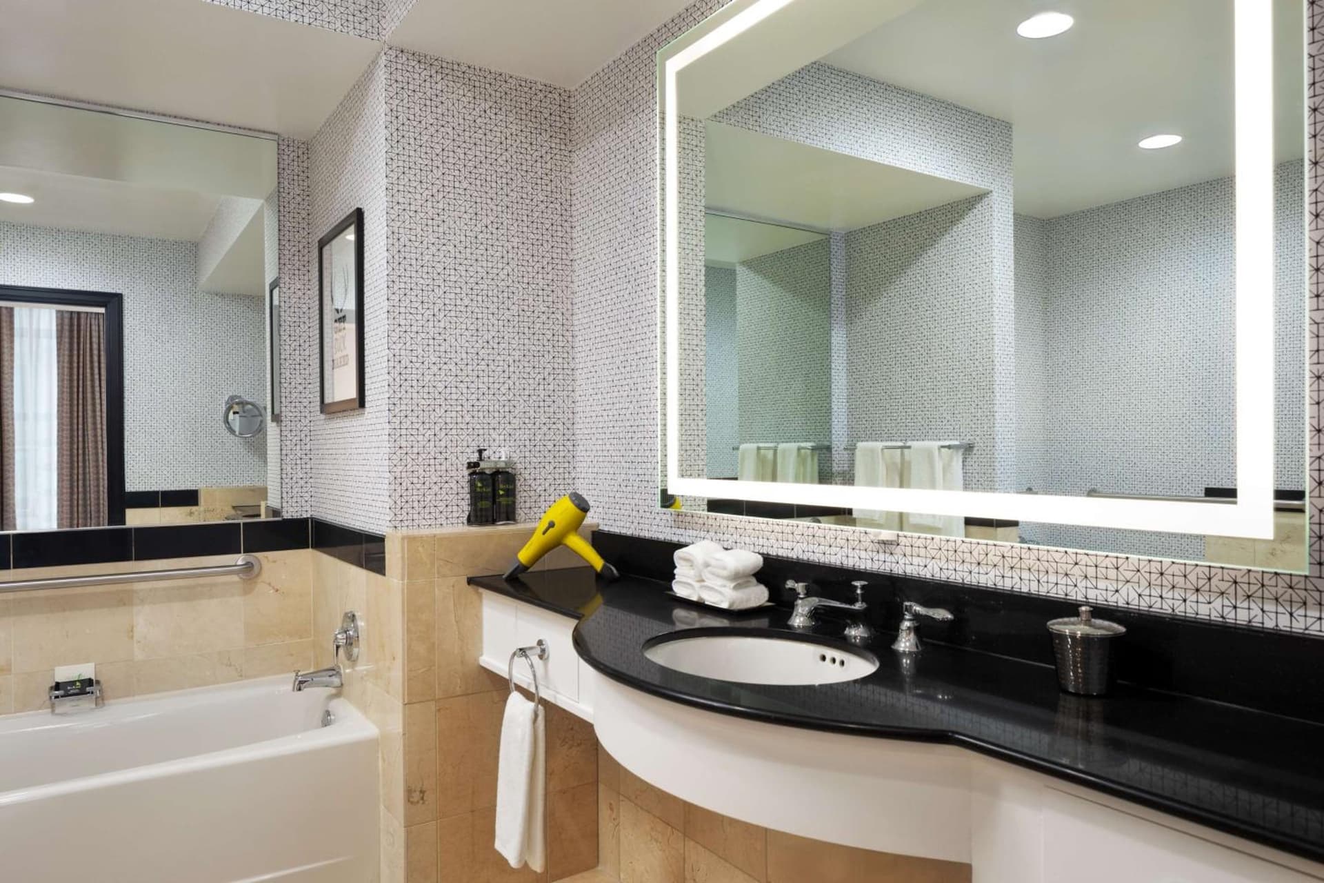 Hyatt Centric Downtown Minneapolis gallery photo in Minneapolis, MN — image 36