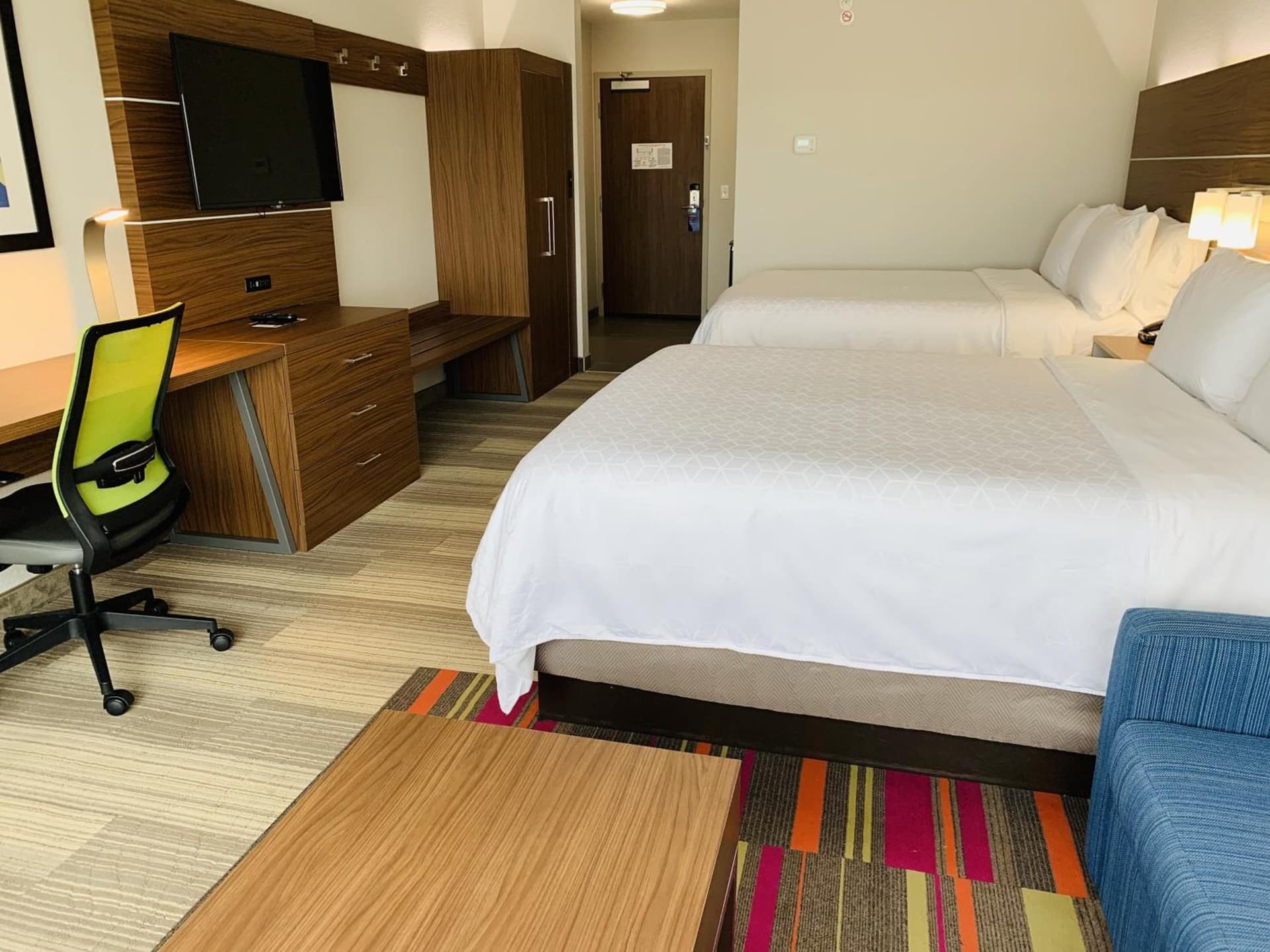 Holiday Inn Express & Suites Moore by IHG gallery photo in Moore, OK — image 30