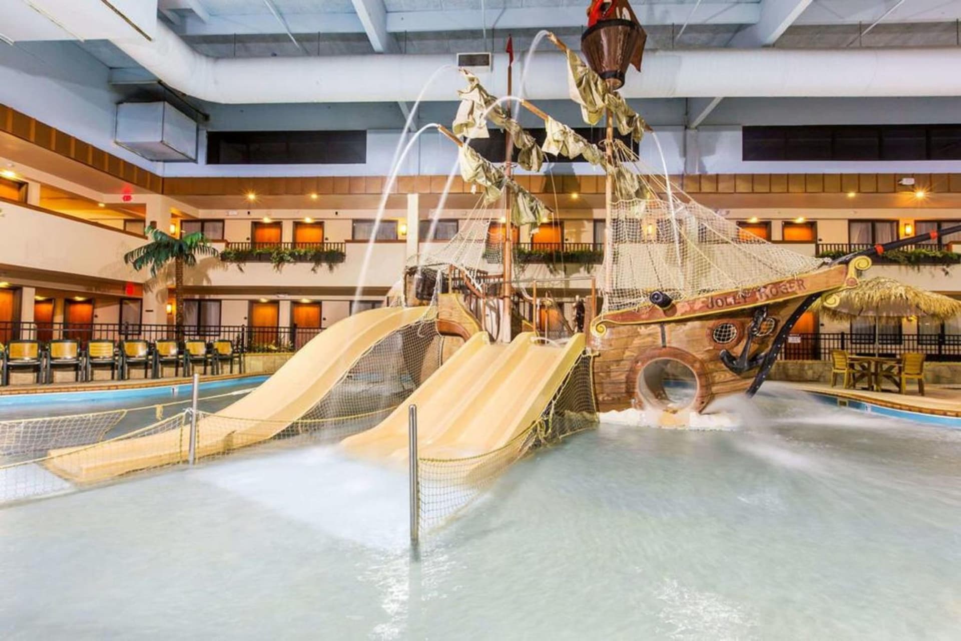 Ramada by Wyndham Sioux Falls Airport - Waterpark Resort & Event Center gallery photo in Sioux Falls, SD — image 141