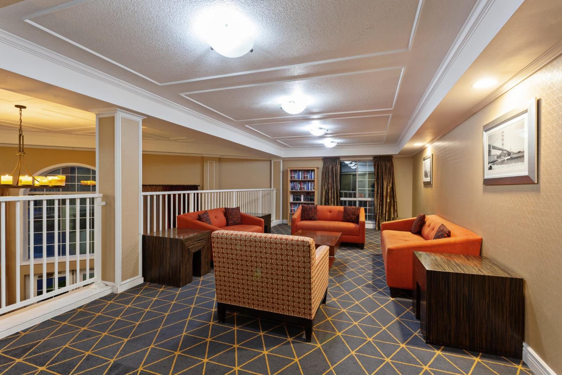 Holiday Inn & Suites San Mateo - SFO by IHG gallery photo in San Mateo, CA — image 9