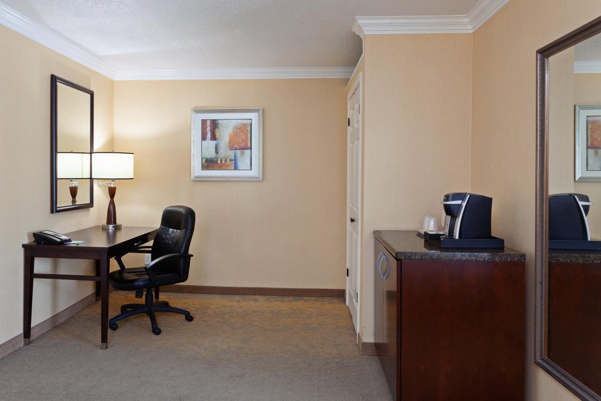 Holiday Inn & Suites San Mateo - SFO by IHG gallery photo in San Mateo, CA — image 46