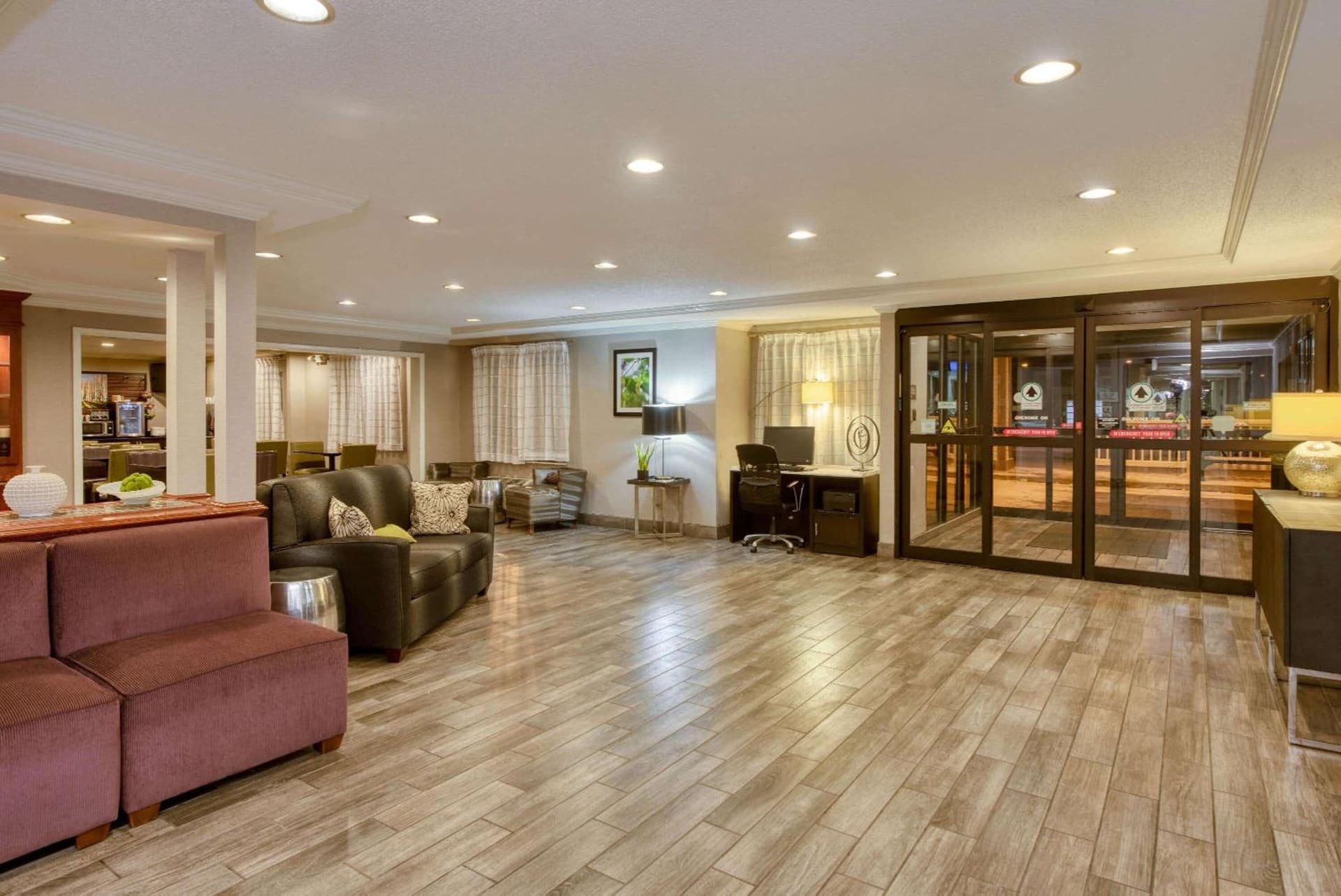 La Quinta by Wyndham Cleveland Macedonia gallery photo in Macedonia, OH — image 39