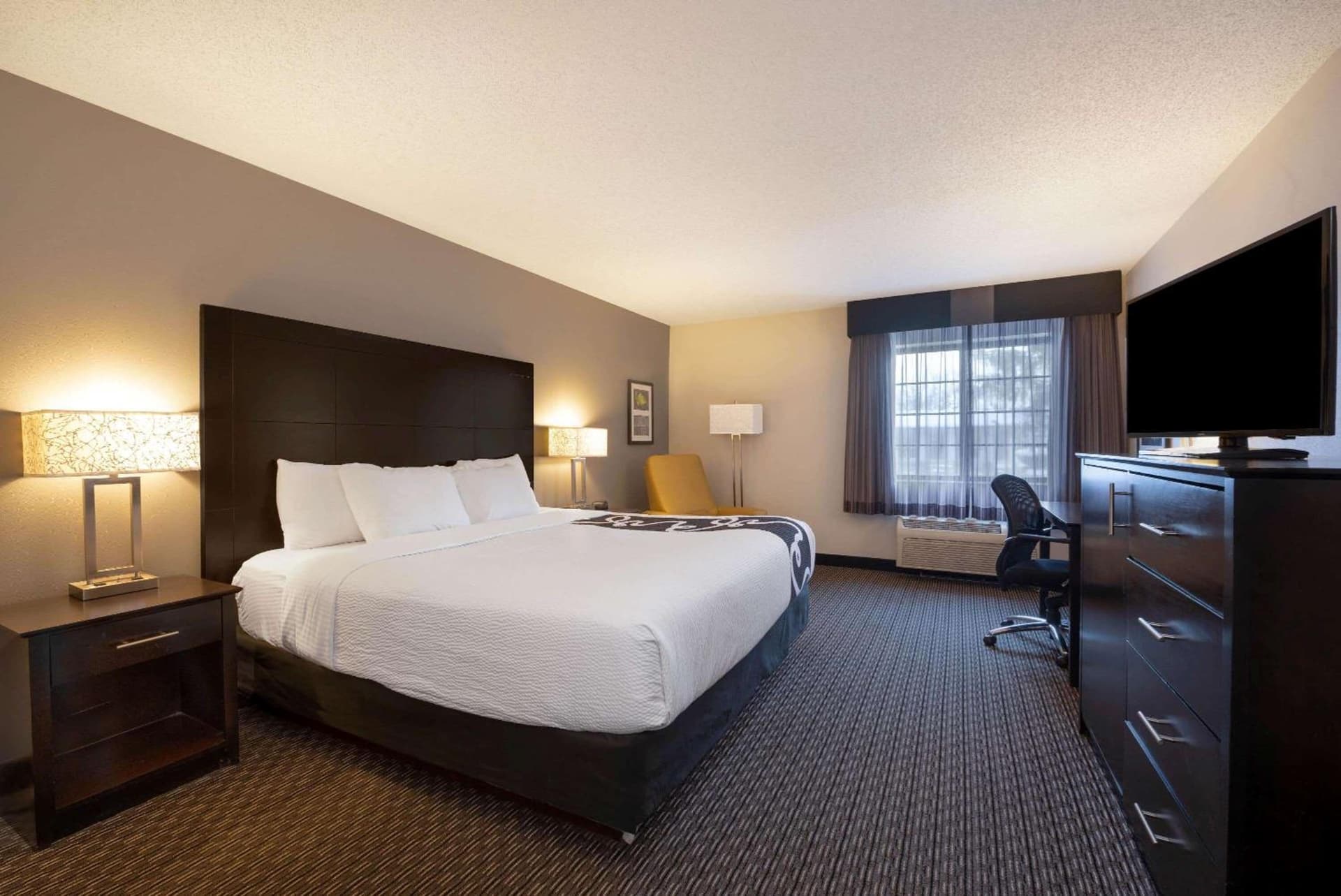 La Quinta by Wyndham Cleveland Macedonia gallery photo in Macedonia, OH — image 45