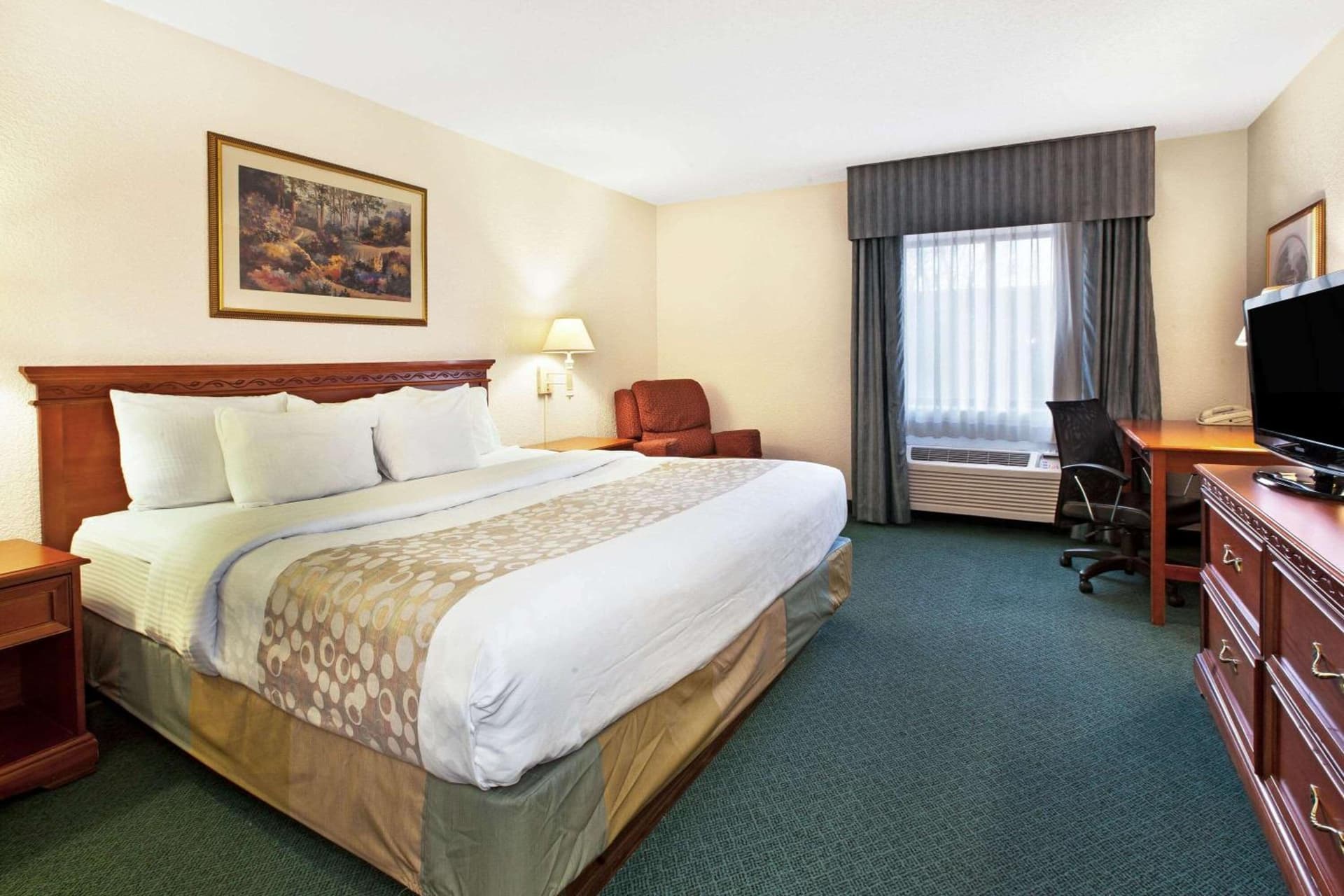 La Quinta Inn by Wyndham Detroit Canton gallery photo in Canton — image 9
