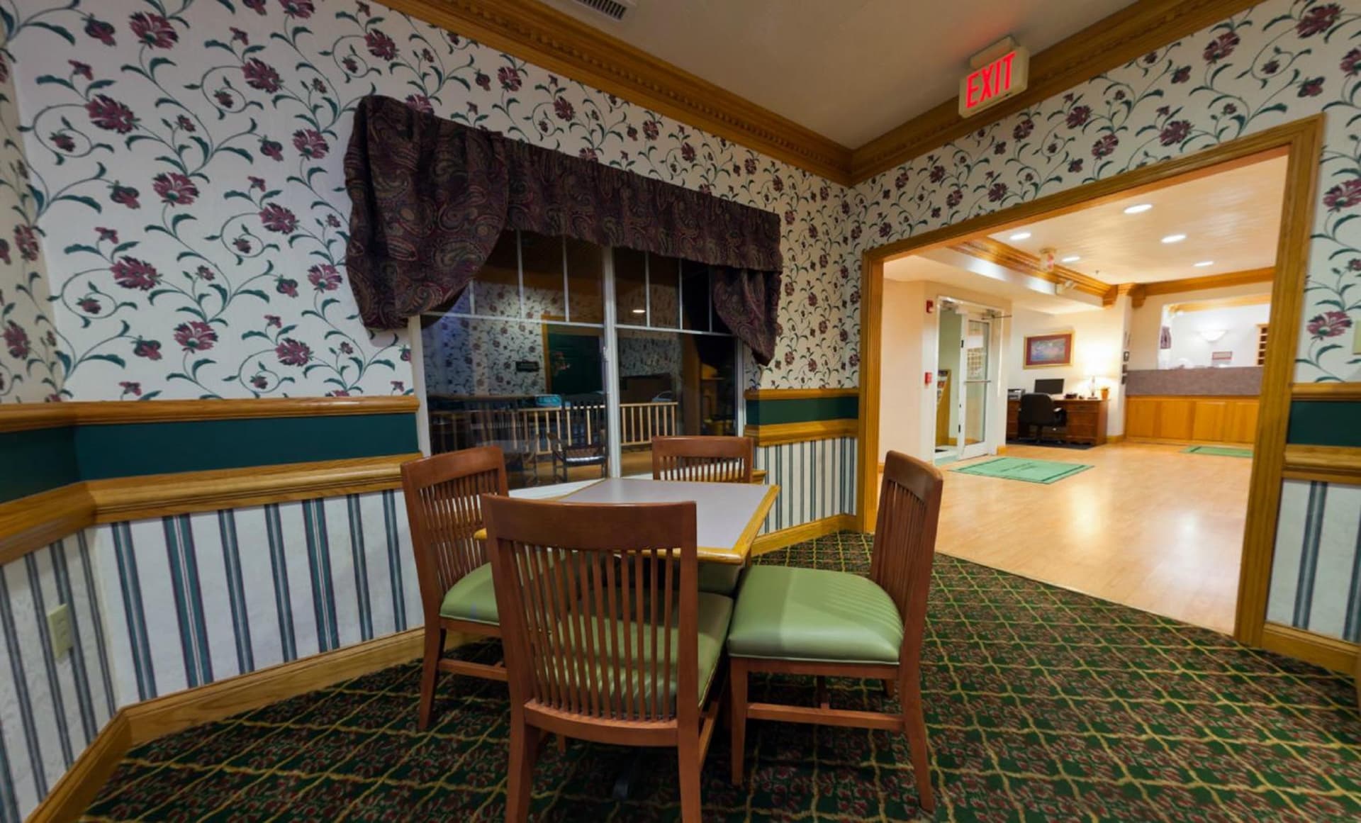 Country Inn & Suites by Radisson, Indianapolis South, IN gallery photo in Indianapolis, IN — image 9